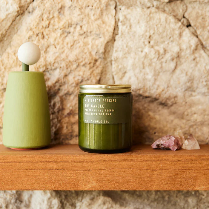 7.2 oz Natural Soy Wax Candle - Mistletoe Scented for Christmas | Perfect for Holiday Decor, Gifts & Relaxation