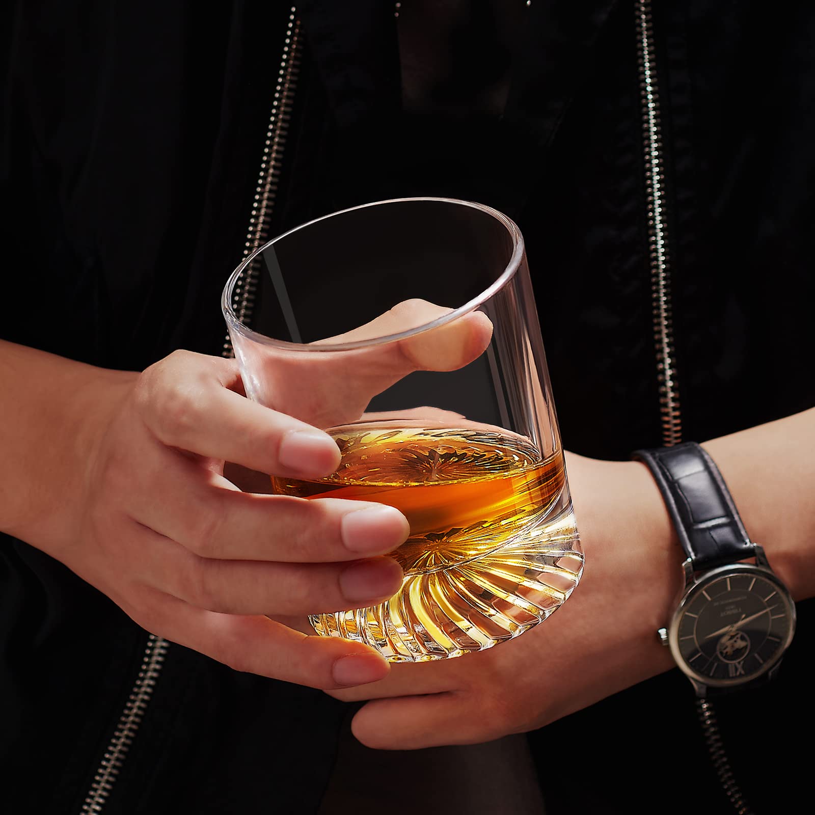 Premium 12oz Old Fashioned Whiskey Glasses Set of 4 - Heavy Base Rocks Glasses for Bourbon, Scotch, Cocktails, Rum & Vodka - Perfect Gift for Men & Women - Ideal for Home Bars, Parties & Relaxing Evenings