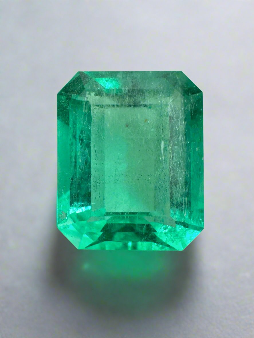 5.50 Carat 11.8mm x 9.7mm Medium Green Natural Loose Colombian Emerald - Classic Emerald Cut Gemstone for Jewelry Making, Engagement Rings & Luxury Gifts