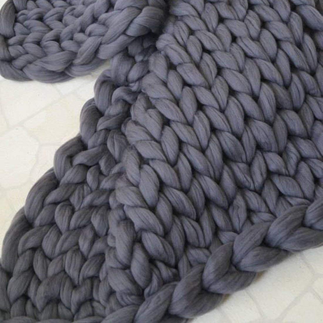 Chunky Knit Throw Blanket - Handmade Bulky Yarn Blanket 100x150cm - Super Soft Large Blanket for Bed, Sofa & Chair - Dark Gray Home Decor - Perfect for Bedroom, Living Room, Yoga & Pet Mat