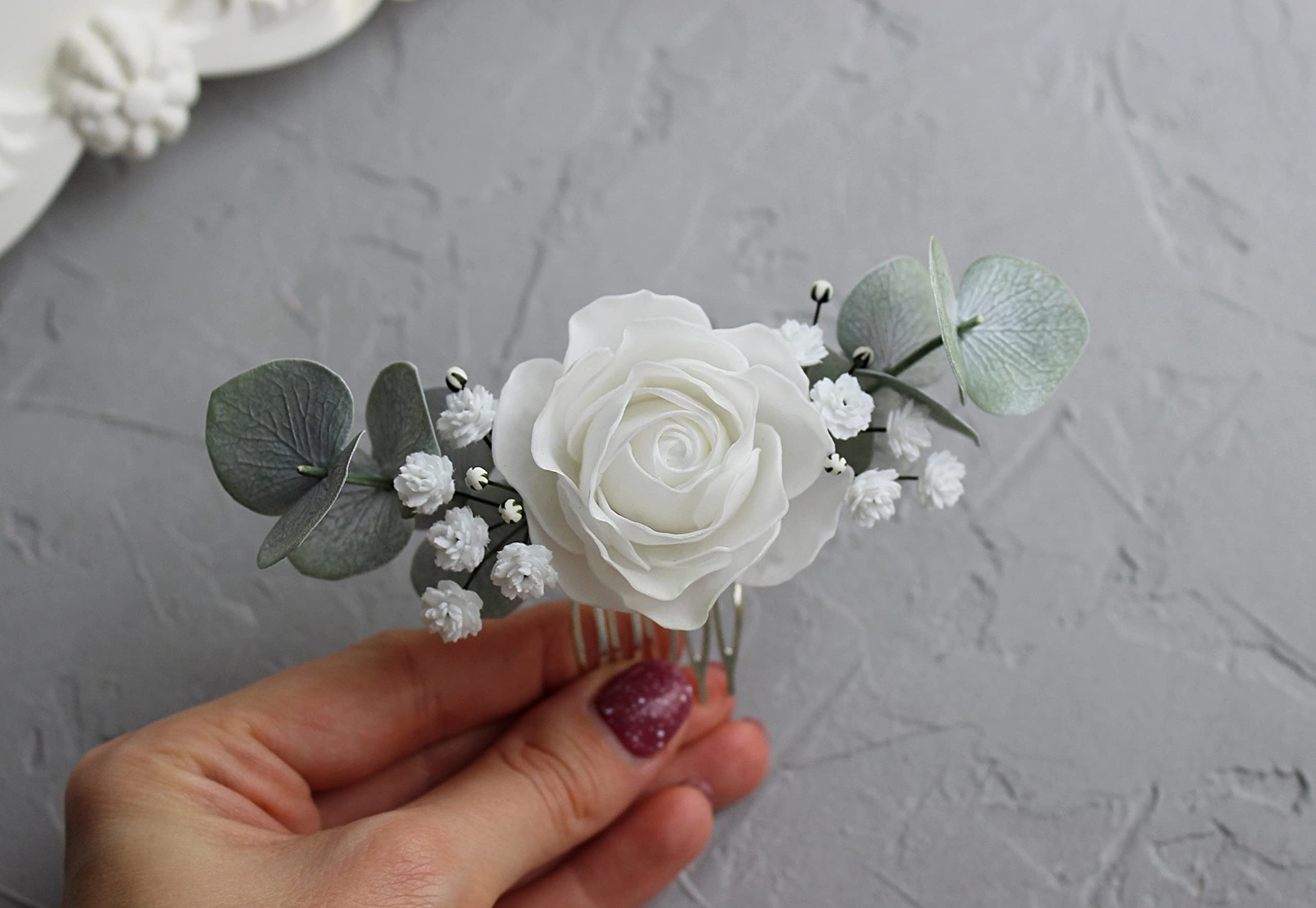 Baby's Breath Rose Eucalyptus Wedding Hair Comb - Bridal Hair Accessory for Weddings, Boho Bridal Hairpiece, Greenery Hair Pins - Perfect for Boho Weddings, Beach Ceremonies & Bridal Showers