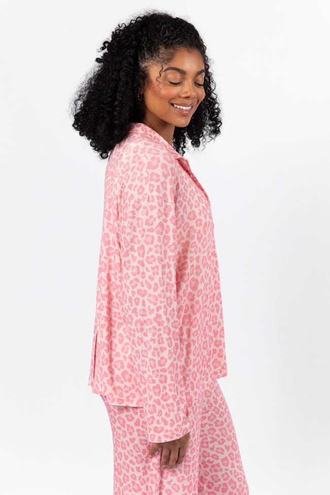 Sweet Dreams Pink Leopard Print Long Sleeve Pajama Top for Women - Cozy Sleepwear for Winter Nights & Loungewear at Home