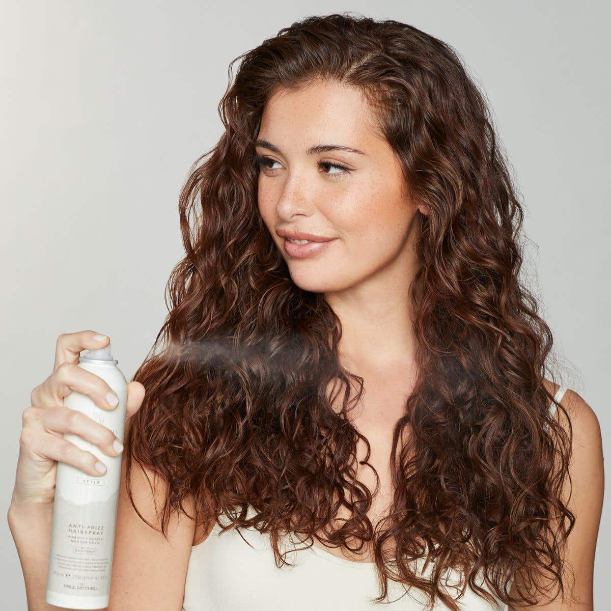 Best Anti Frizz Hair Spray for Smooth & Shiny Hair - Long Lasting Hold for Curly, Wavy & Straight Hair - Perfect for Daily Styling & Special Occasions