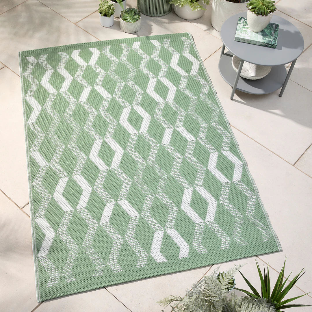 Premium Fusion Rico Outdoor Rug - Waterproof & UV Resistant Green Patio Carpet for Garden, Deck, and Poolside Use