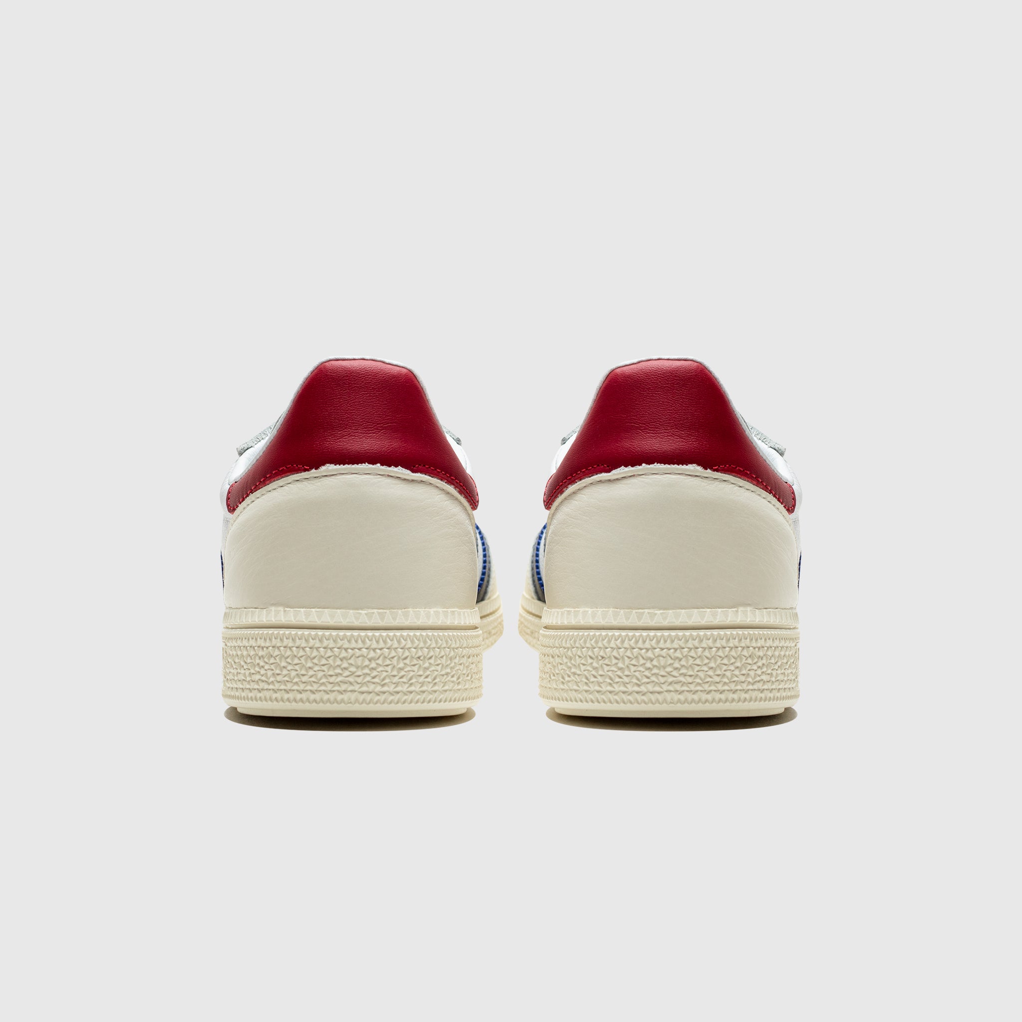 Adidas Handball Spezial - Classic Indoor & Outdoor Soccer Shoes for Men | Perfect for Street Style, Casual Wear & Sports