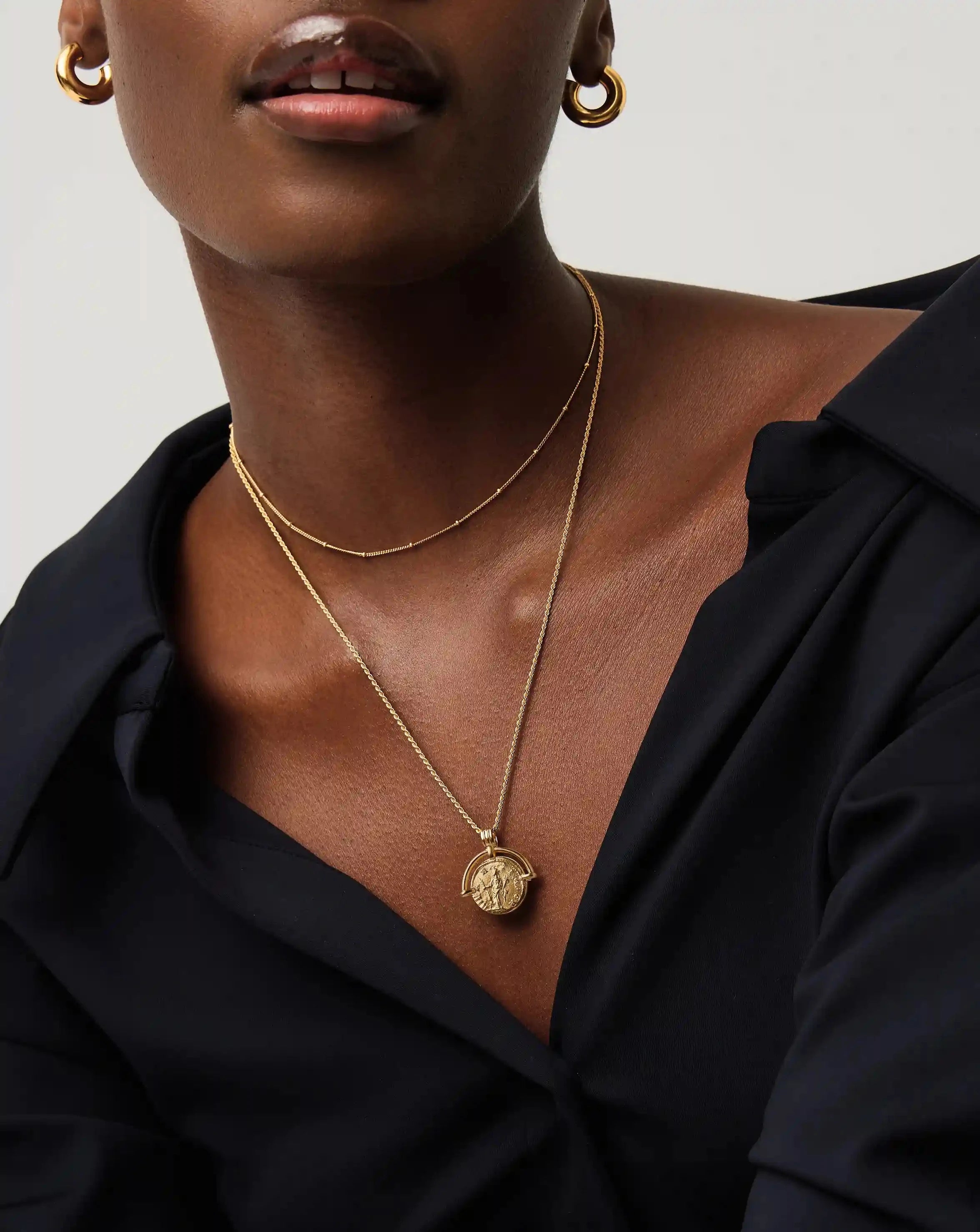 Lucy Williams Roman Arc Chain Necklace Set - 18k Gold Vermeil Layered Necklace for Women | Elegant Jewelry Gift for Birthday, Anniversary & Valentine's Day | Perfect for Date Night, Office Wear & Special Occasions
