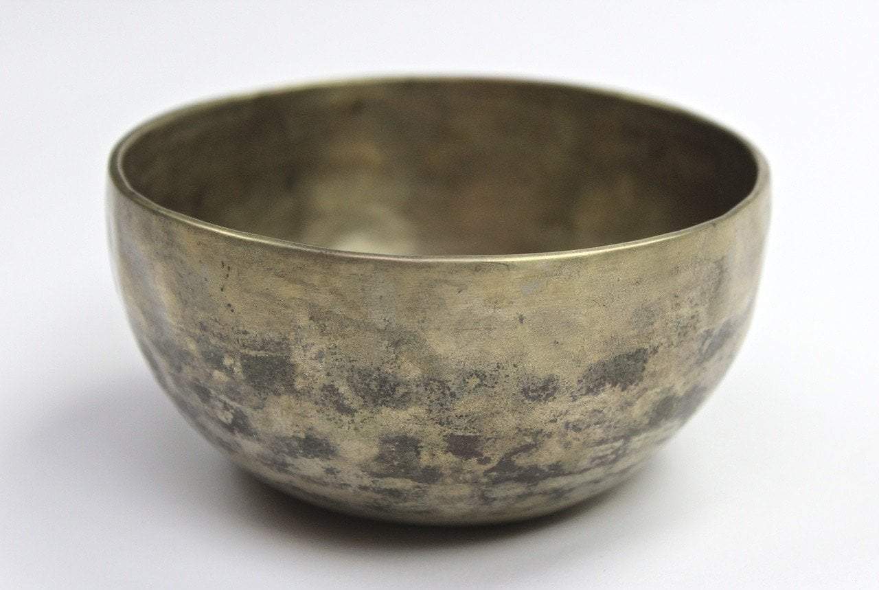 4.5 Inch Third Eye Chakra Singing Bowl - 440Hz Meditation Sound Healing Instrument for Yoga, Reiki & Spiritual Awakening