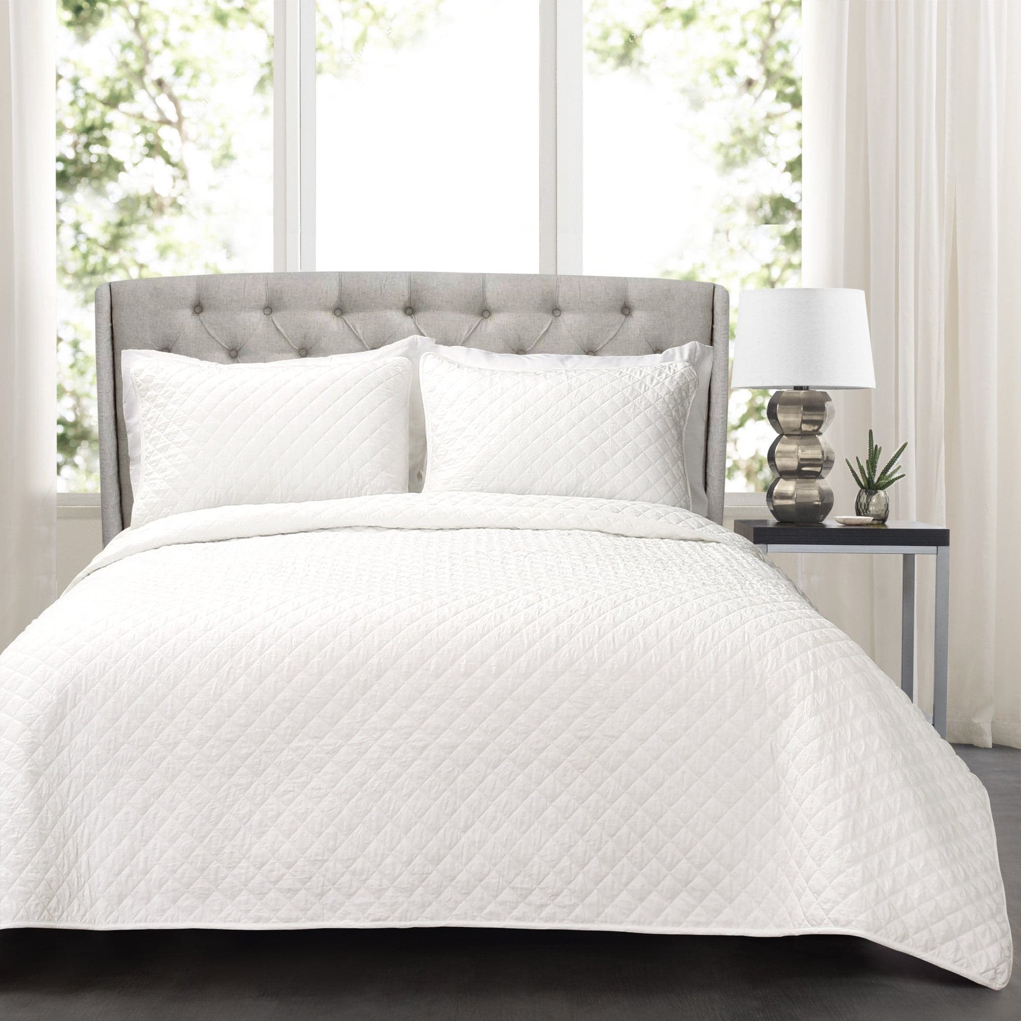 Ava Diamond Oversized Cotton Quilt Set - King Size Bedding with Soft Breathable Fabric for All Seasons | Perfect for Master Bedroom, Guest Room & Cozy Home Decor