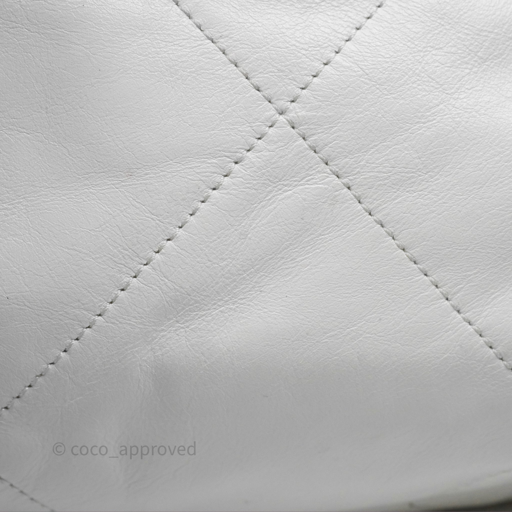 Chanel 22 Small Handbag in White Shiny Calfskin Leather with Aged Gold Hardware - Perfect for Everyday Use, Work & Special Occasions