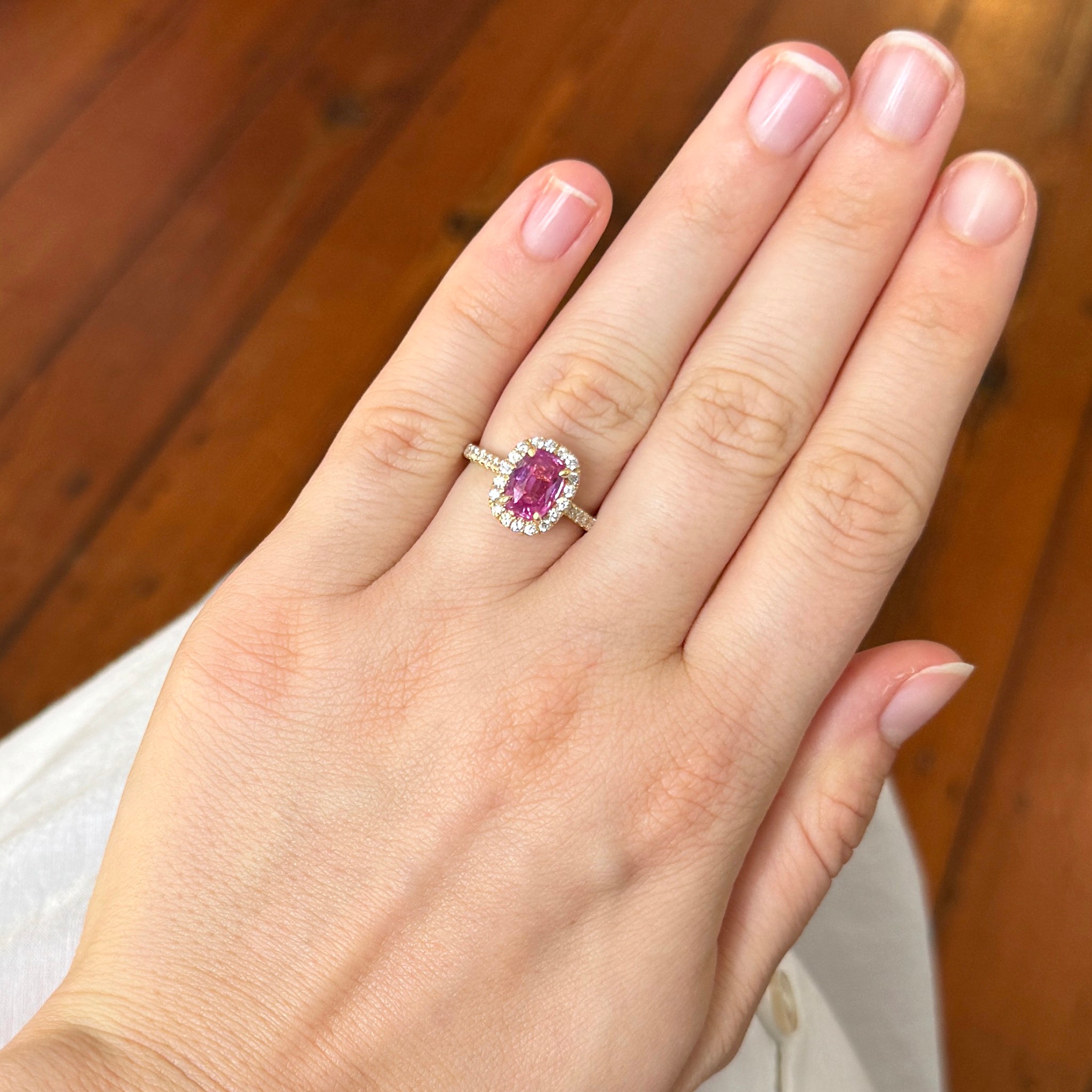 2.10ctw Pink Sapphire & Diamond Pavé 18K Yellow Gold Ring for Women - Elegant Engagement, Wedding, Anniversary Gift - Perfect for Valentine's Day & Special Occasions
