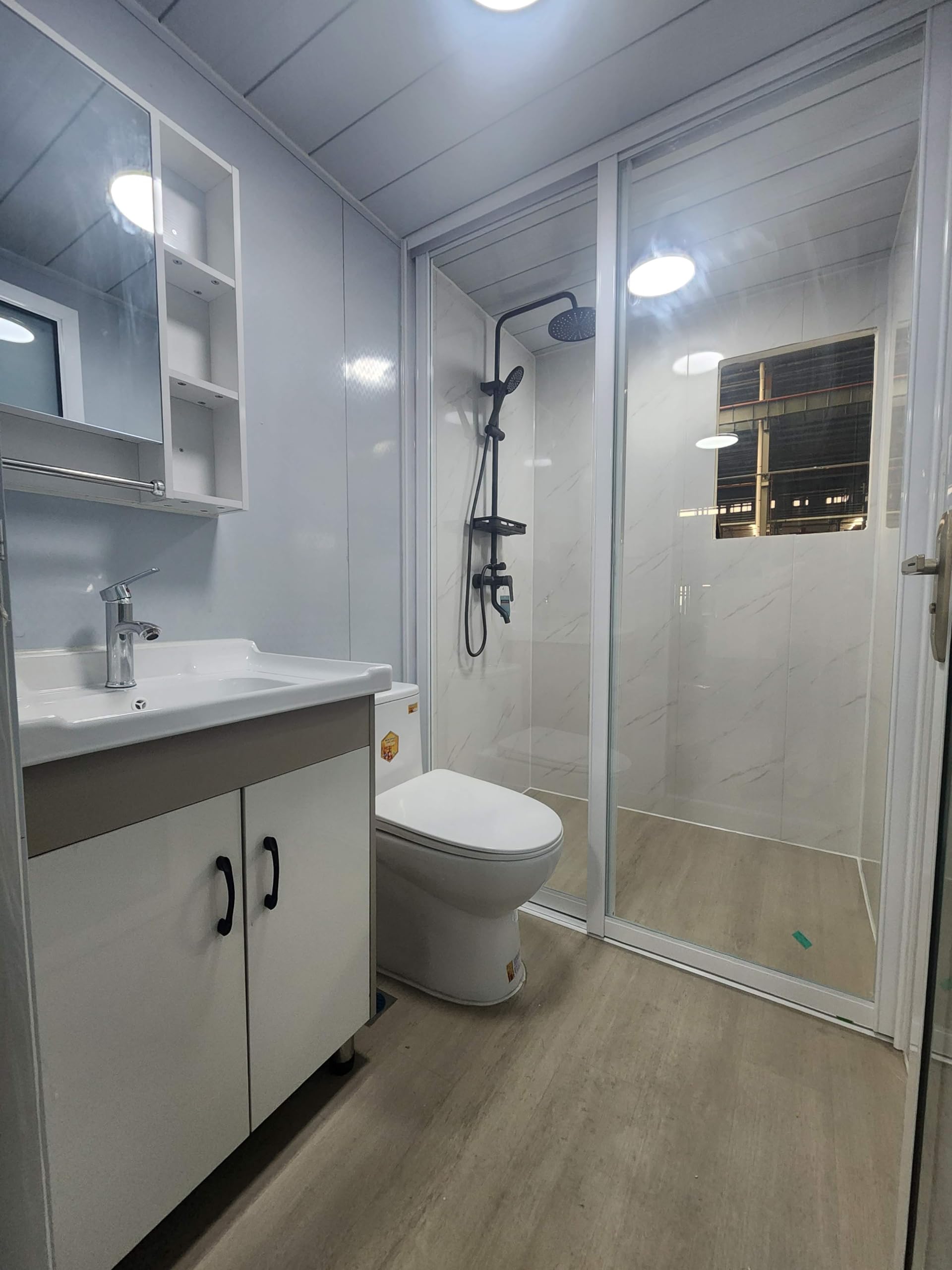 40ft x 20ft Portable Prefabricated Tiny Home | Expandable Mobile Prefab House for Hotels, Offices, Guard Houses, Shops, Villas, Warehouses & Workshops | Includes Restroom Module | Perfect for Vacation Cabins, Backyard Studios & Temporary Housing Solutions