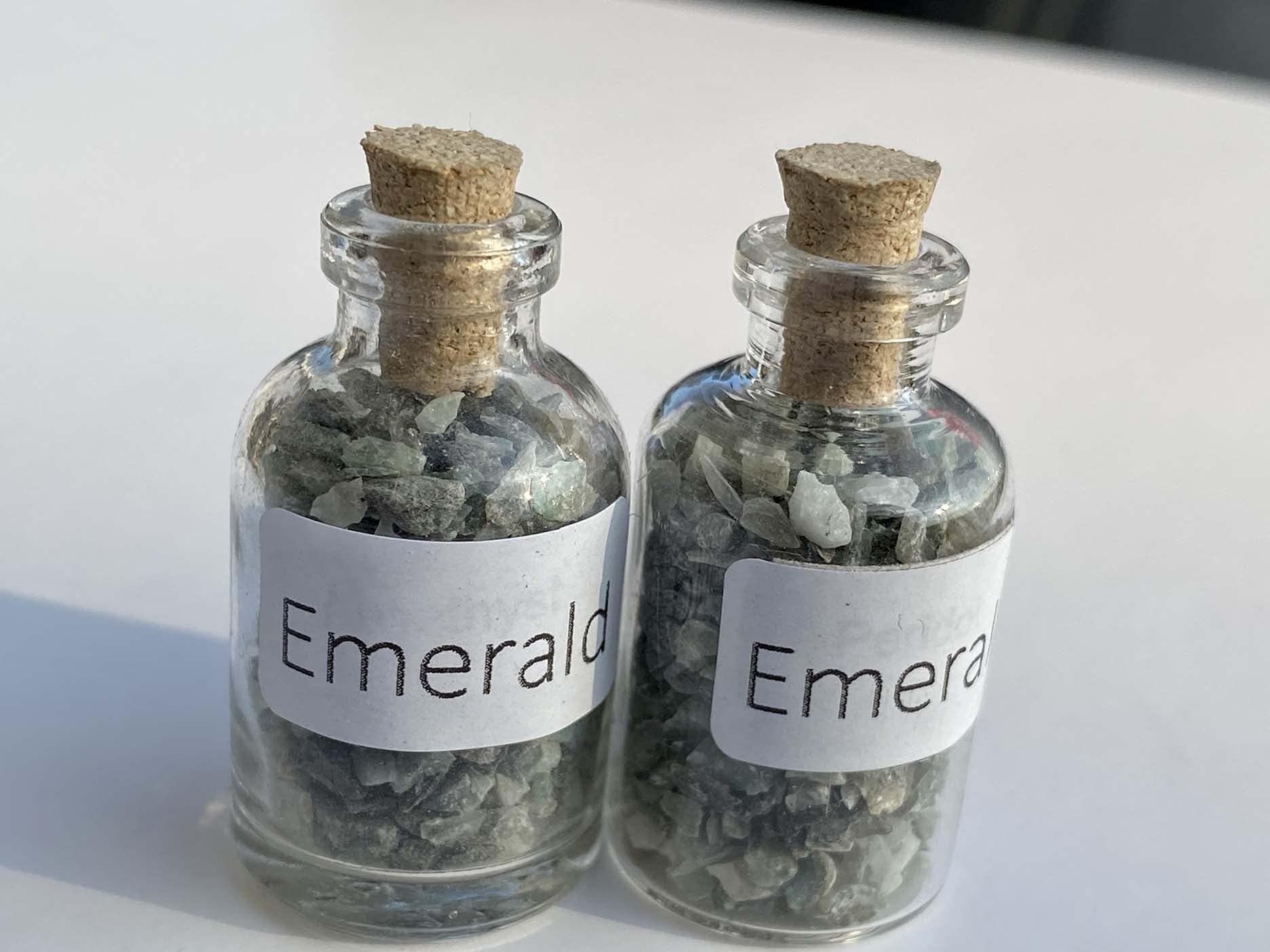 Emerald Crystal Bottles - Mini Gemstone for Jewelry Making & Gifts