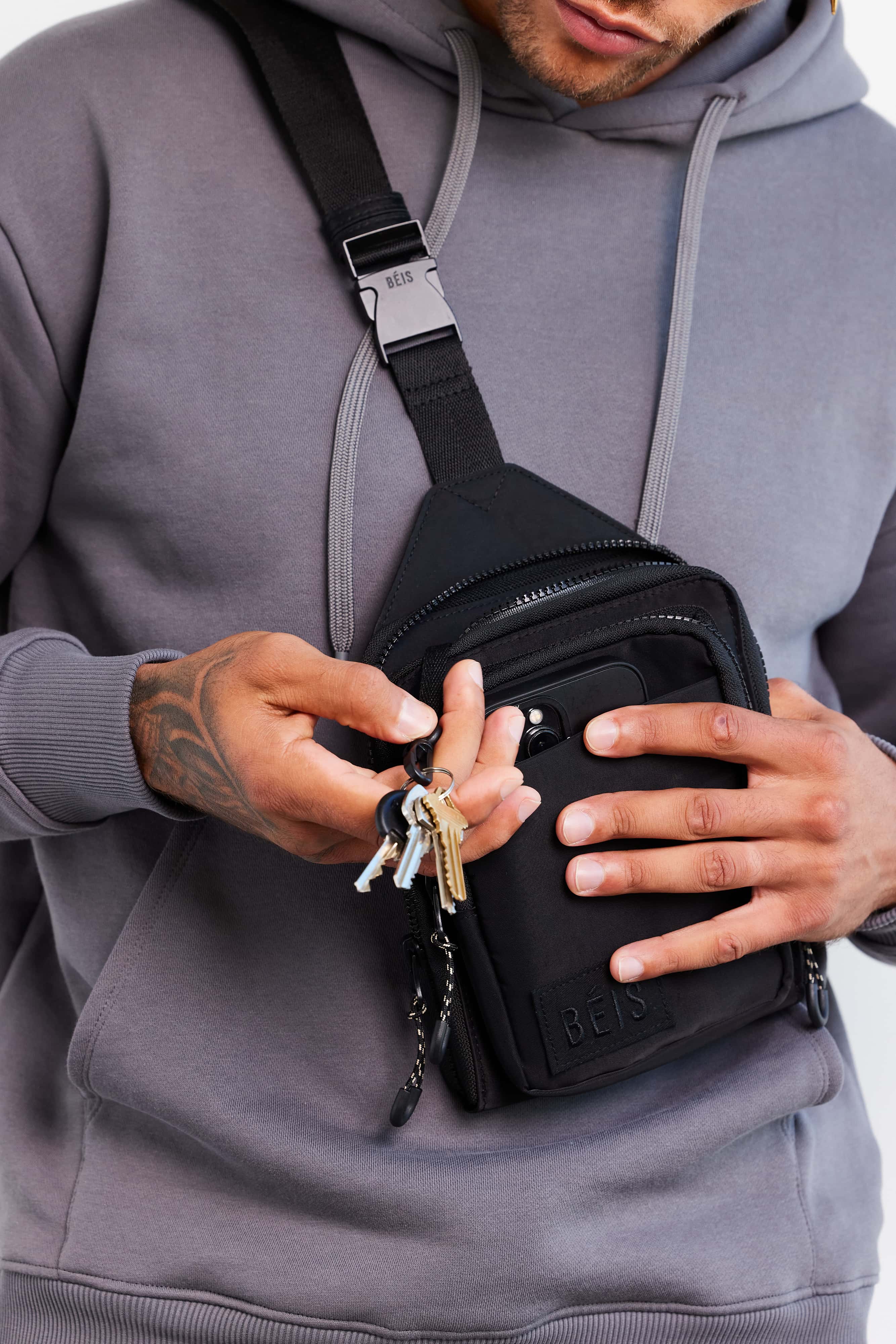 Premium Black Sport Sling Bag - Lightweight & Durable Crossbody Bag for Running, Hiking, Gym & Travel | Hands-Free Convenience for Active Lifestyles