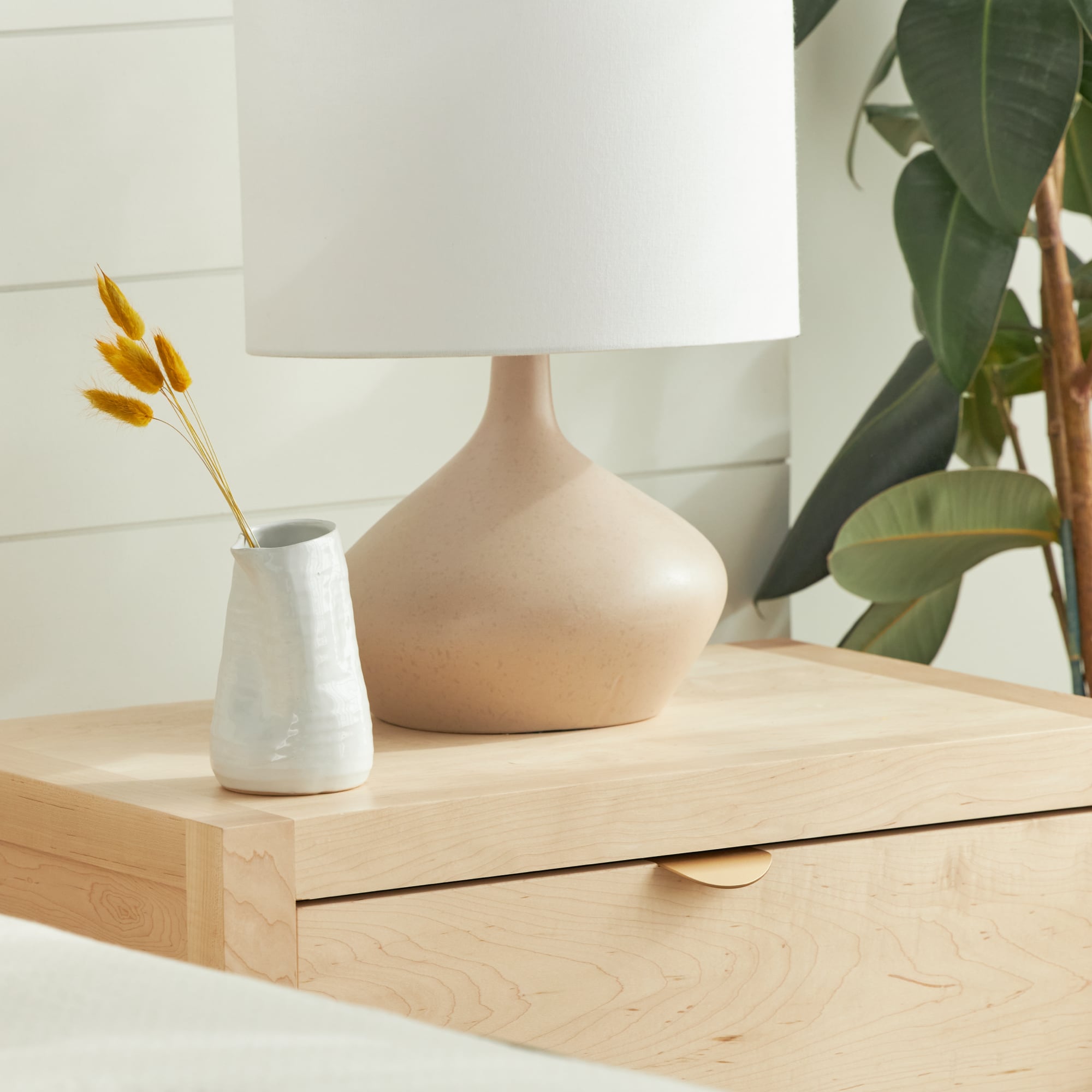 Malibu Wood Nightstand - Modern Bedside Table with Drawer, Solid Wood Bedroom Furniture for Home Decor | Perfect for Bedrooms, Guest Rooms, and Apartments