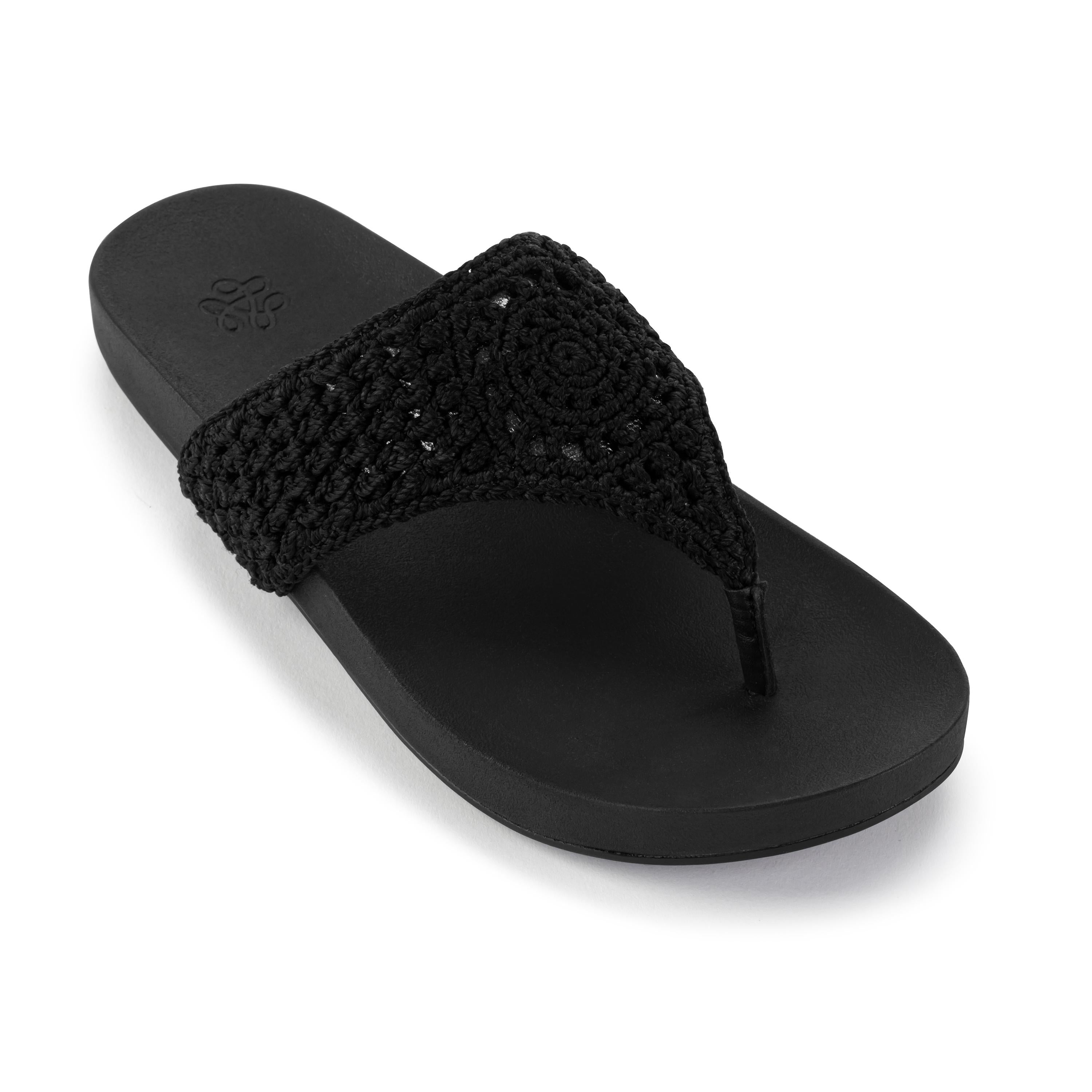 Hand Crochet - Black Medallion