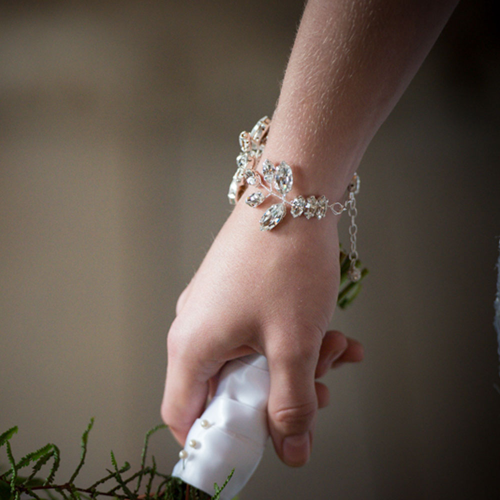 Penelope Crystal Leaves Bridal Cuff Bracelet – Elegant Wedding Jewelry for Brides, Bridesmaids & Special Occasions – Perfect for Weddings, Prom & Formal Events