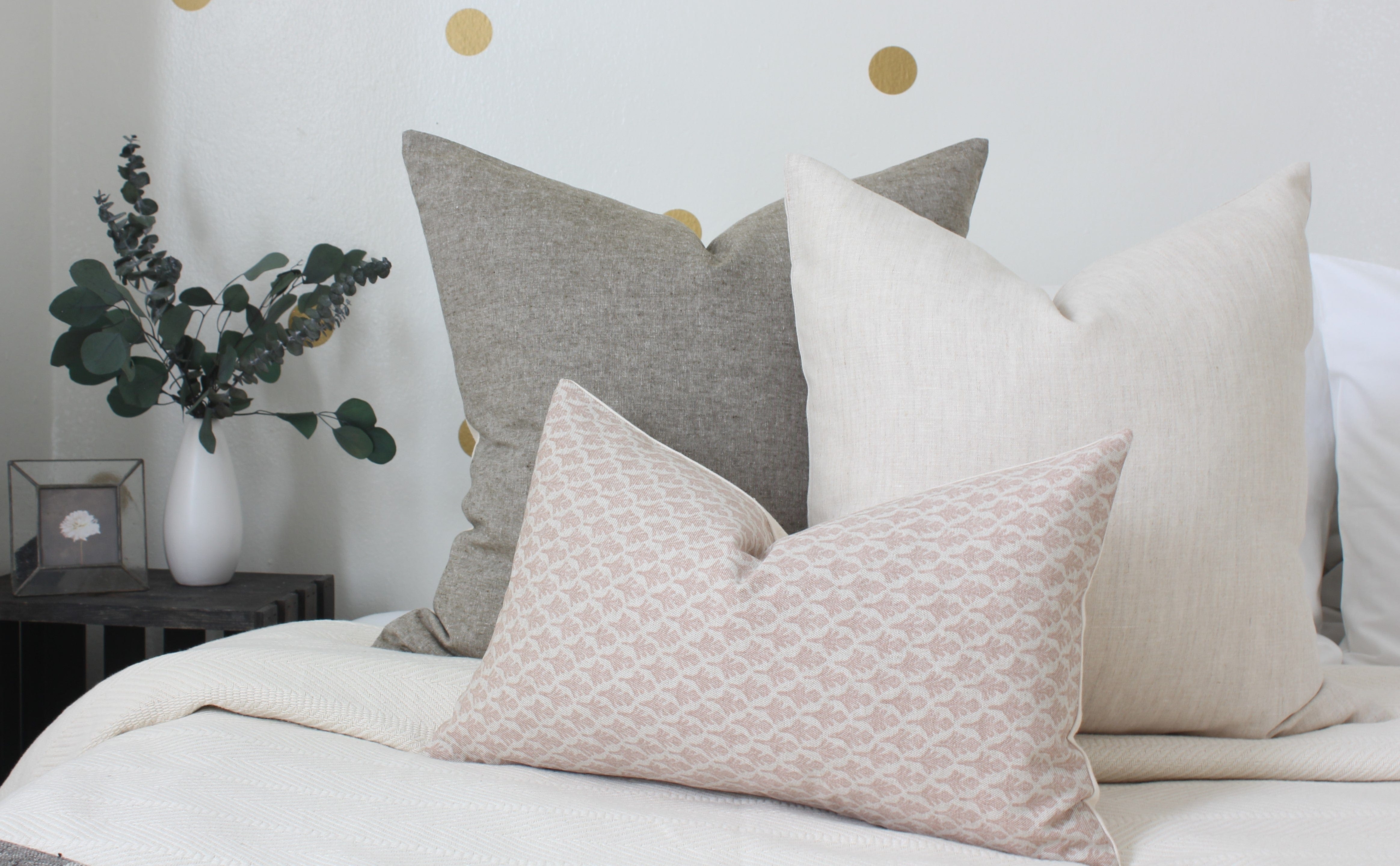Organic Oatmeal Linen Pillow Cover - Breathable & Hypoallergenic Bedding for Home Decor, Sofa, Bedroom & Living Room - Eco-Friendly Natural Fiber Pillowcase for Comfort & Style