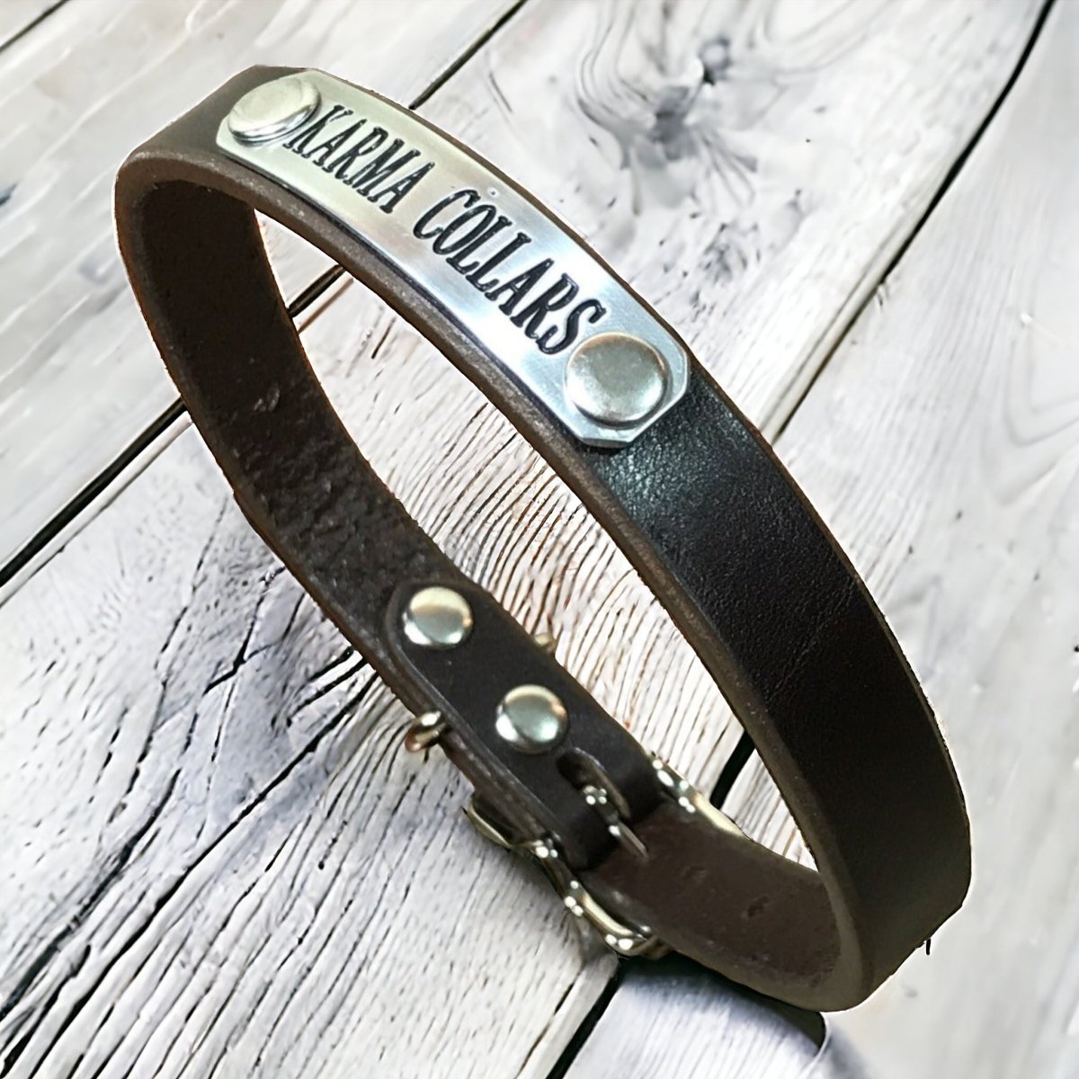 5/8 Inch Wide Basic Leather Dog Collar with Engraved Nameplate - Durable & Adjustable Pet Collar for Small to Medium Dogs - Perfect for Daily Walks, Training & ID Tag Display