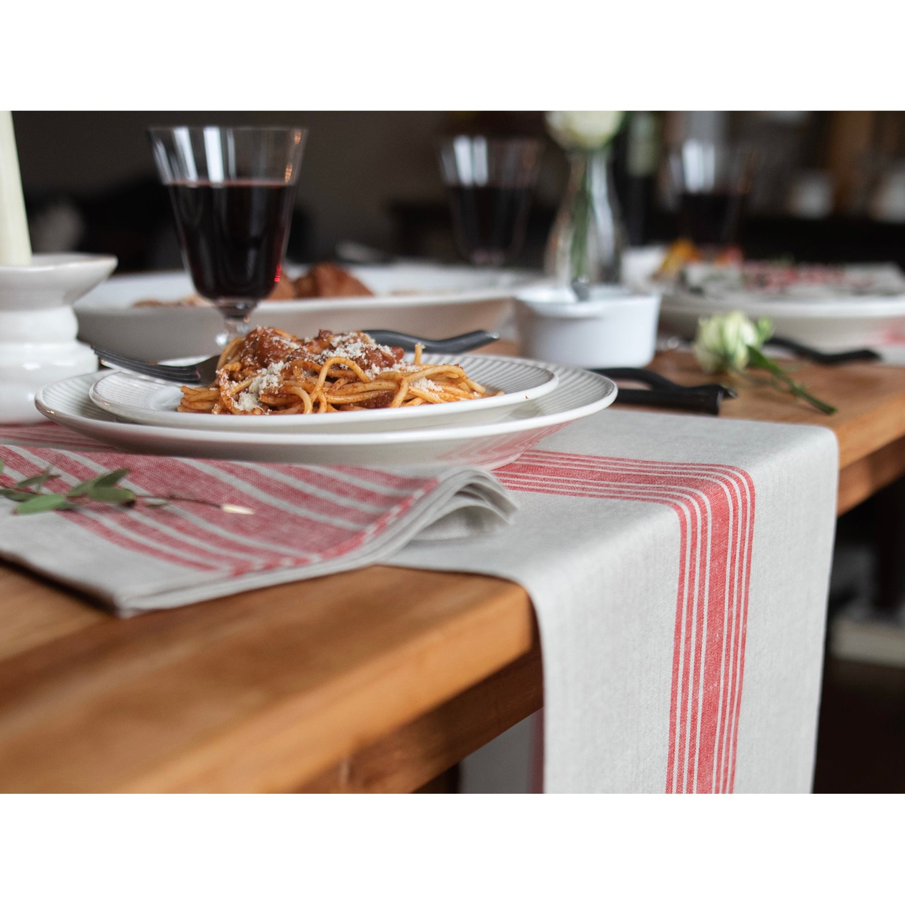 Rustic Farmhouse Table Runner for Dining Room Decor - Cotton Linen Tablecloth for Farmhouse Style, Weddings, and Holiday Decorations