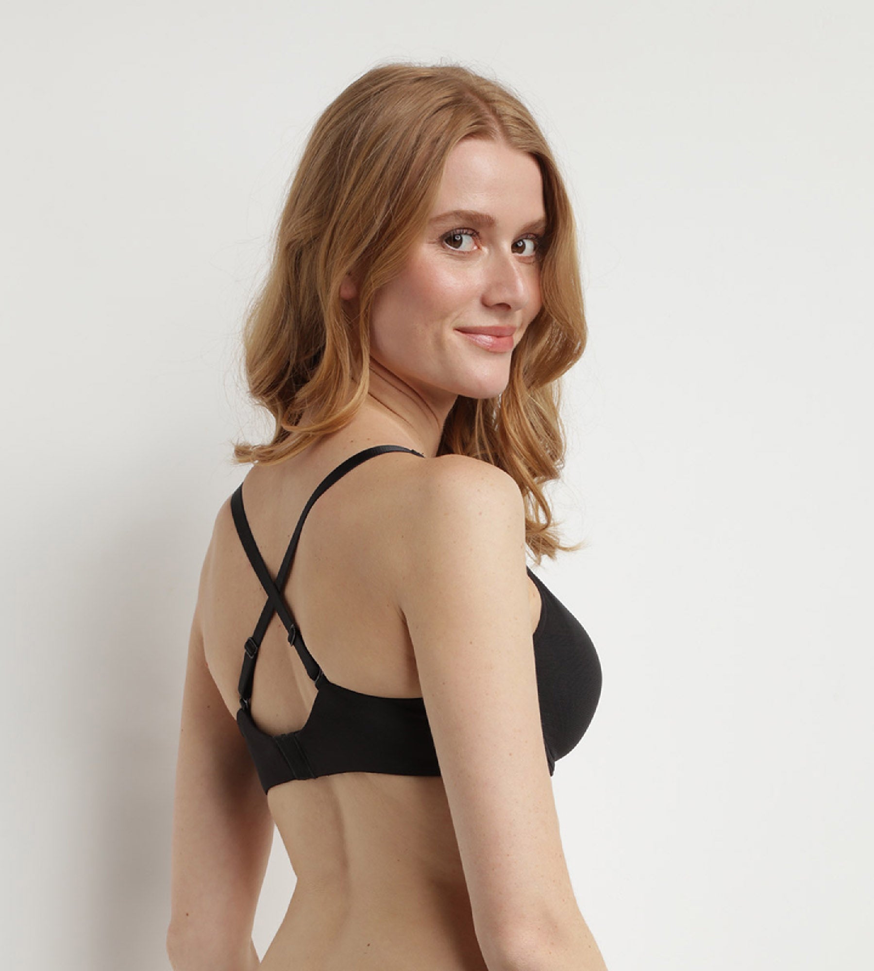 Invisible Black Push-Up Bra - Generous Limited Edition Dim for Comfort & Lift | Perfect for Everyday Wear, Special Occasions & Date Nights