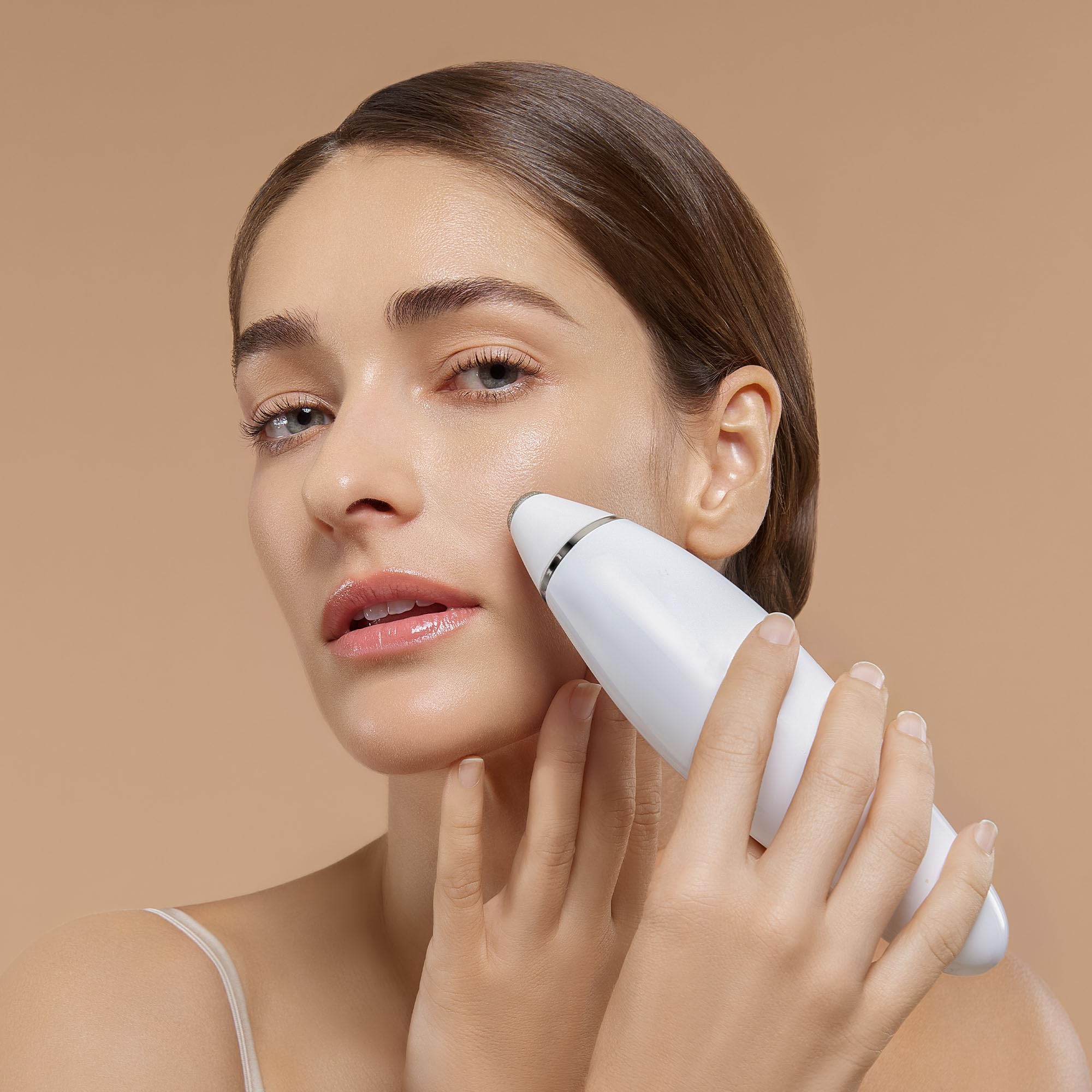 Project E Beauty Facial Microdermabrasion Wand - Gentle Exfoliating Device for Wrinkles, Fine Lines & Pores Reduction - 4 Interchangeable Heads with Vacuum Suction - Achieve Fresh, Radiant Skin - Perfect for At-Home Spa Treatments & Anti-Aging Skincare Routine