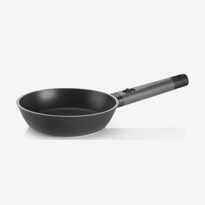 Guzzini Nonstick Cook & Space Frying Pan - Premium Italian Cookware for Sauteing, Frying & Baking - Perfect for Home Kitchen & Professional Use
