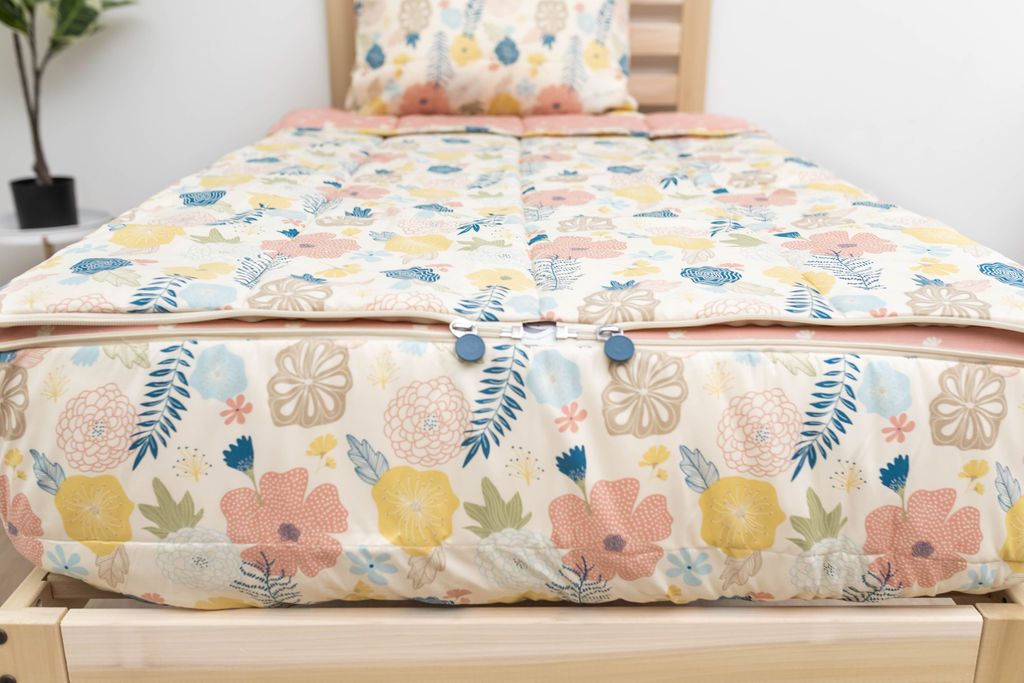 Blossom Zipper Bedding Set - Soft & Breathable Comforter Cover with Zipper Closure - Perfect for Kids, Teens & Adults Bedrooms - Ideal for Home, Dorm & Hotel Use