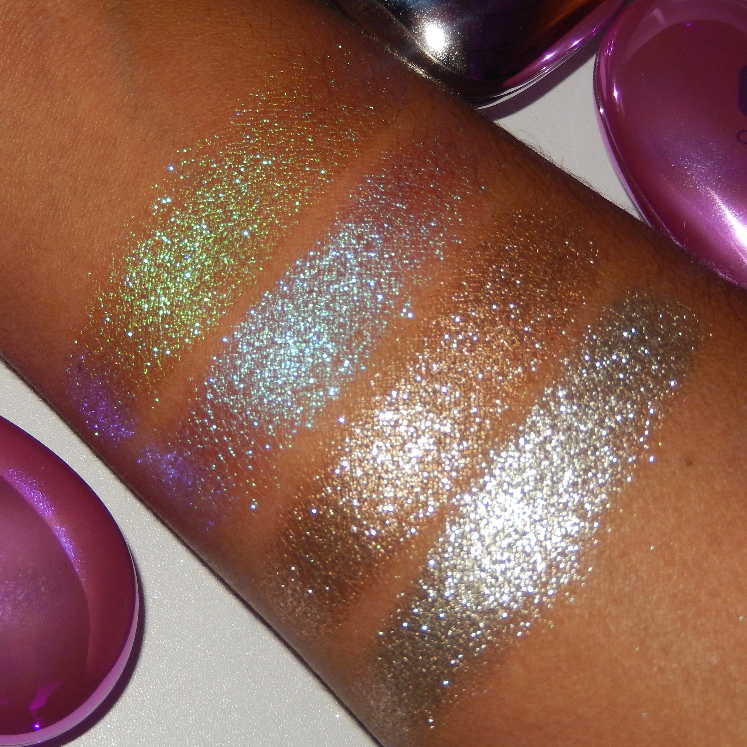 Sublime Hearts Refillable Metallic Eyeshadow Palette - Long Lasting Shimmer Makeup for Party, Night Out & Special Occasions