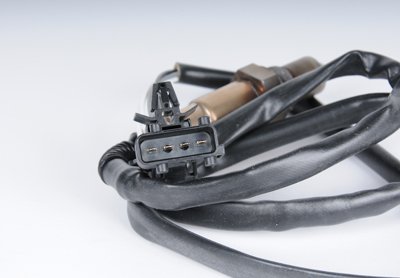 ACDelco 09182000 GM Original Equipment Heated Oxygen Sensor - Compatible with Select GM Vehicles - Improve Engine Performance & Fuel Efficiency - Ideal for Cold Weather Driving & Emissions Control