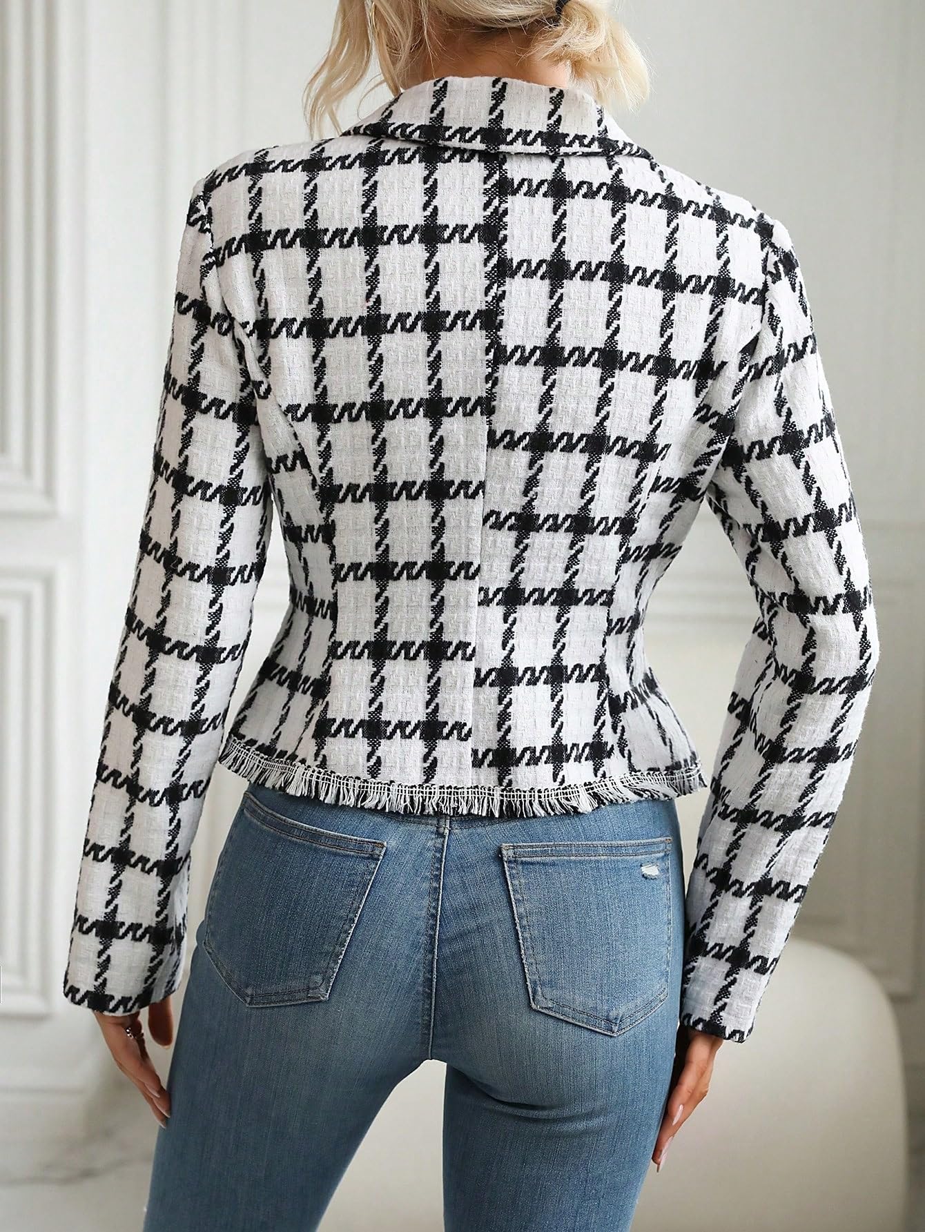 Women's Plaid Pattern Tweed Blazer - Dressy Casual Raw Trim Jacket for Office, Work, and Business Meetings | Stylish & Comfortable Outerwear for Professional Women