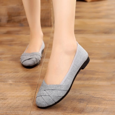 Women's Comfortable Flat Shoes - Breathable & Lightweight Cloth Slip-Ons for Casual Wear, Walking & Travel
