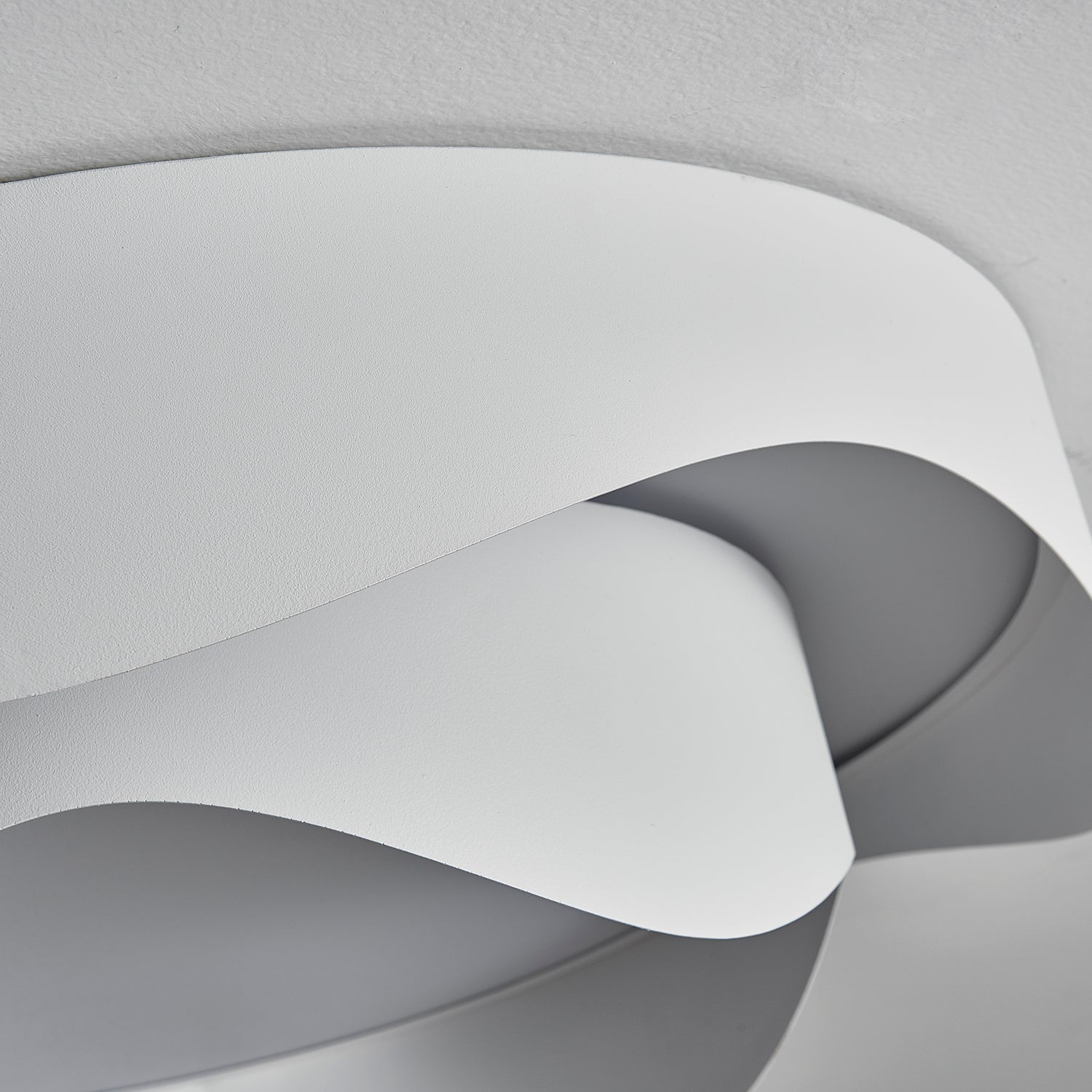 Cenia LED Ceiling Light Fixture - Modern Dimmable Flush Mount Lighting for Bedroom, Living Room & Kitchen - Energy Efficient Bright White Light (3000K) - Perfect for Home, Office & Commercial Spaces