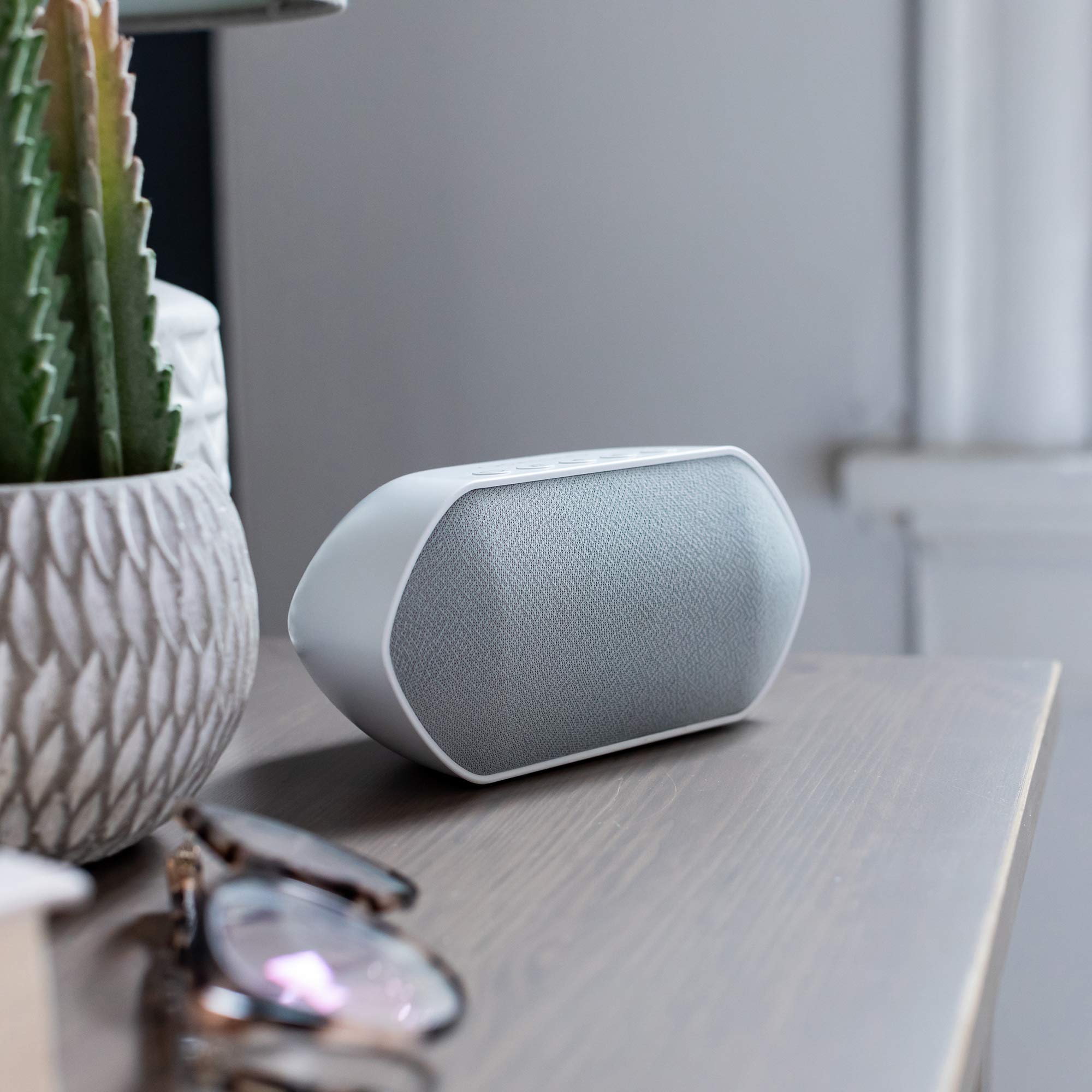 Yogasleep Soundcenter 6 Sound White Noise Machine with Timer - Sleep Therapy for Adults & Babies - 25 Volume Settings - Perfect for Nursery, Office, Travel & Meditation