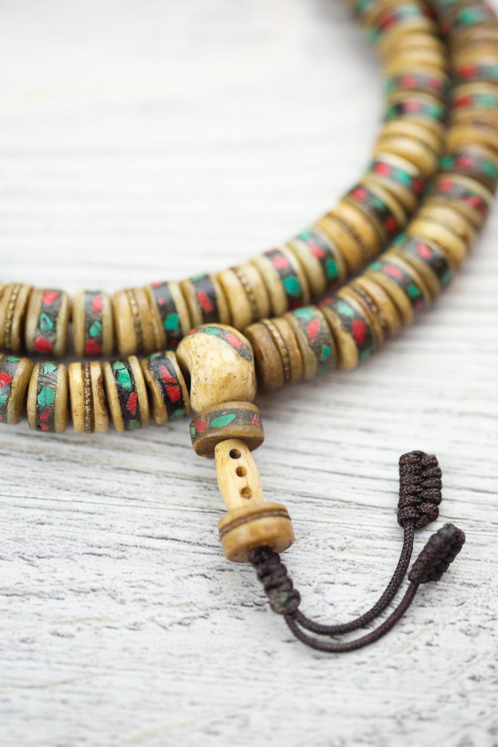 Authentic Himalayan Bone Mala Beads - 108 Prayer Beads for Meditation, Yoga & Spiritual Practice - Buddhist & Hindu Prayer Necklace for Mindfulness & Stress Relief