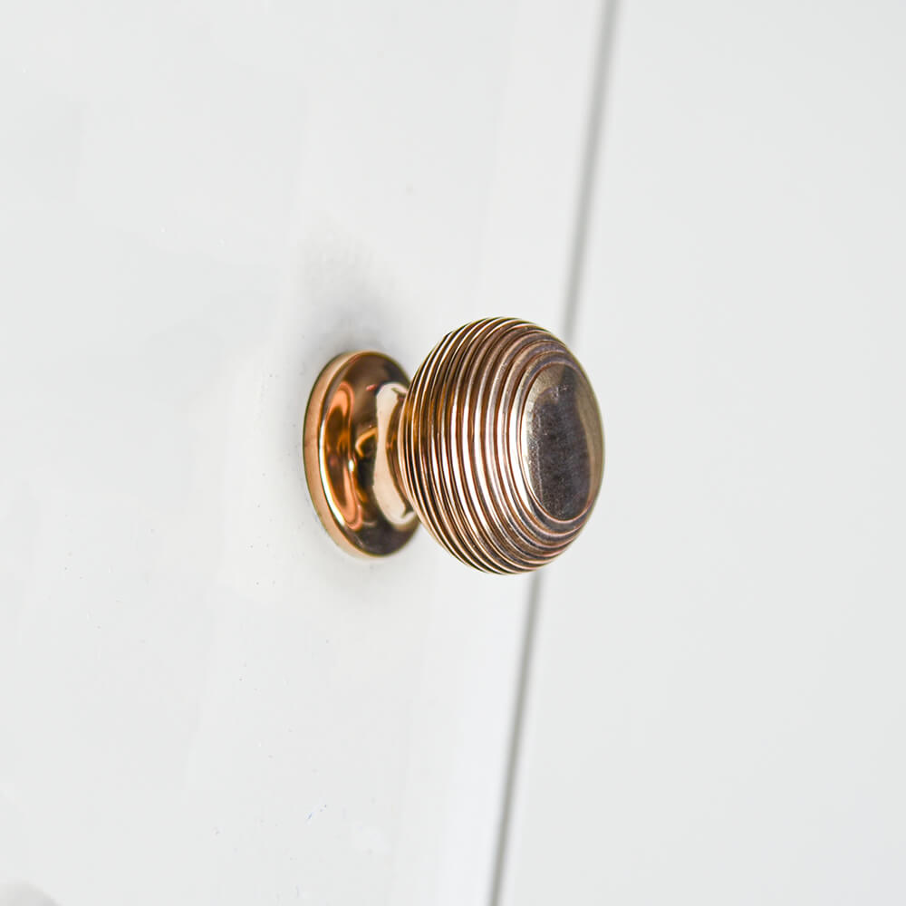 Polished Bronze Beehive Cabinet Knobs - Vintage Style Drawer Pulls for Kitchen, Bathroom & Furniture - 10 Pack (1.25 inch) - Perfect for Home Renovation & DIY Projects
