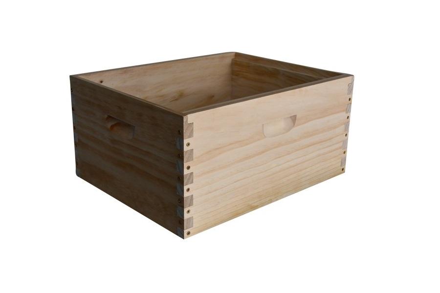 Oz ARMOUR Beehive With Mesh Bottom Board - Ventilated Bee Hive for Healthy Bees - Perfect for Beekeeping & Honey Production