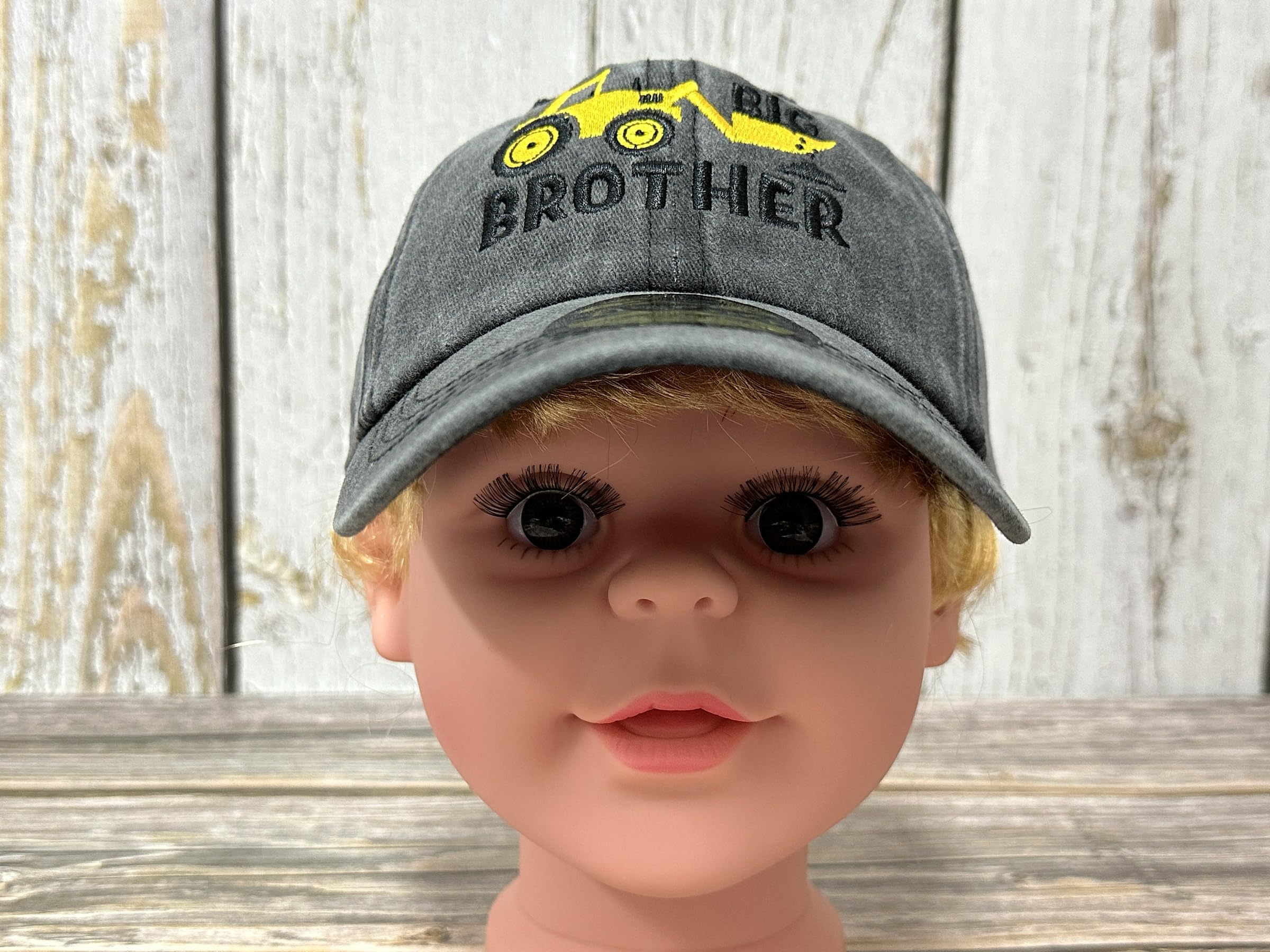 Embroidered Baseball Caps for Kids - Unisex & Stylish for Outdoor Play