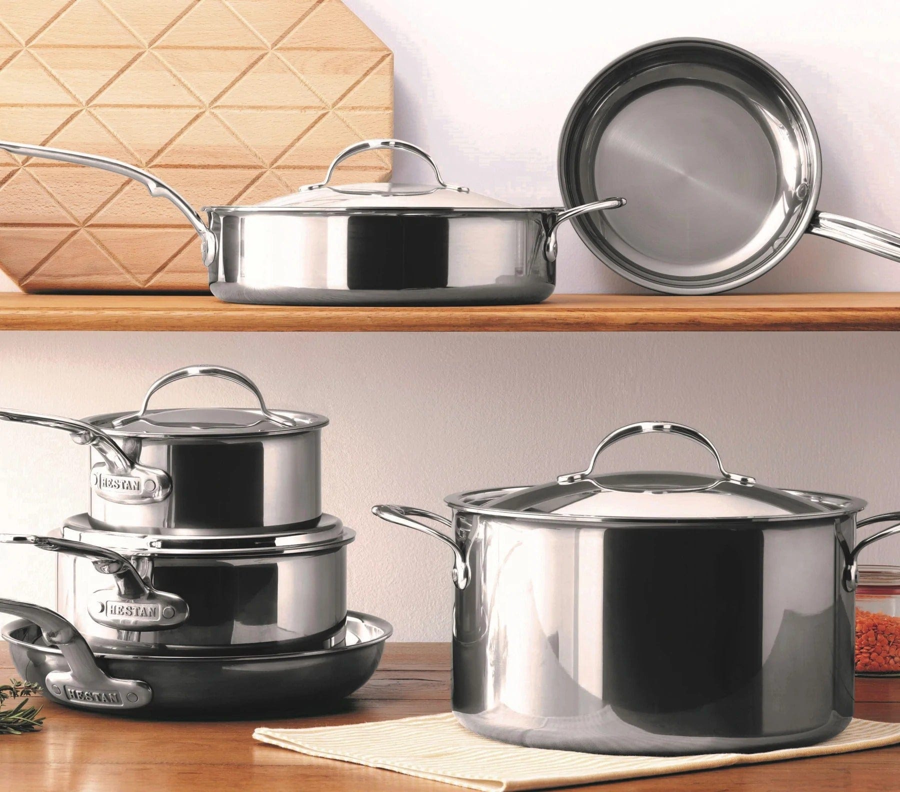 Premium Hestan Nanobond Nonstick Covered Saucepan 3 Quart - Ideal for Cooking Sauces, Soups & Stews at Home