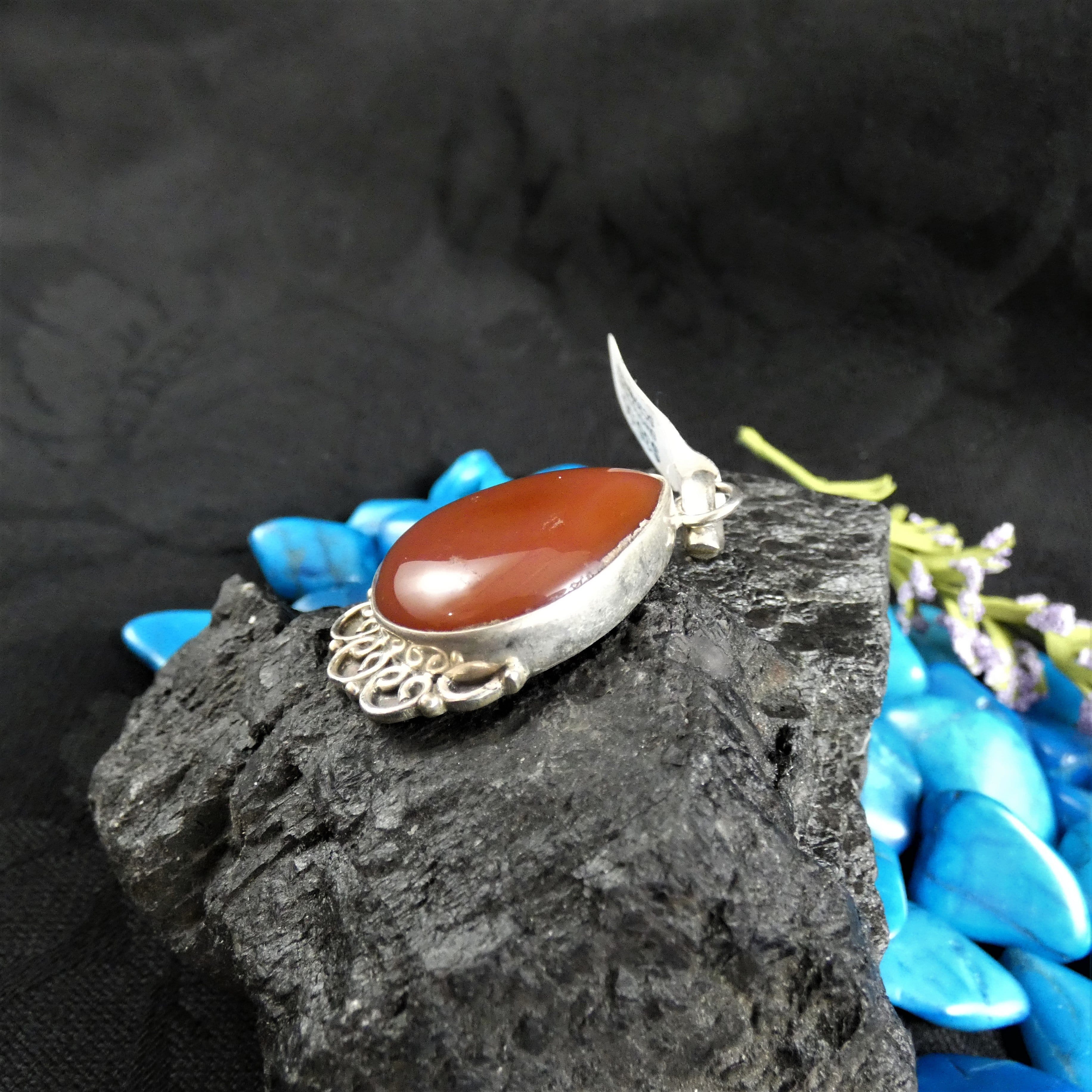 Natural Carnelian Gemstone Sterling Silver Pendant Necklace for Women - Elegant Healing Crystal Jewelry for Meditation, Energy Balancing & Spiritual Gifts
