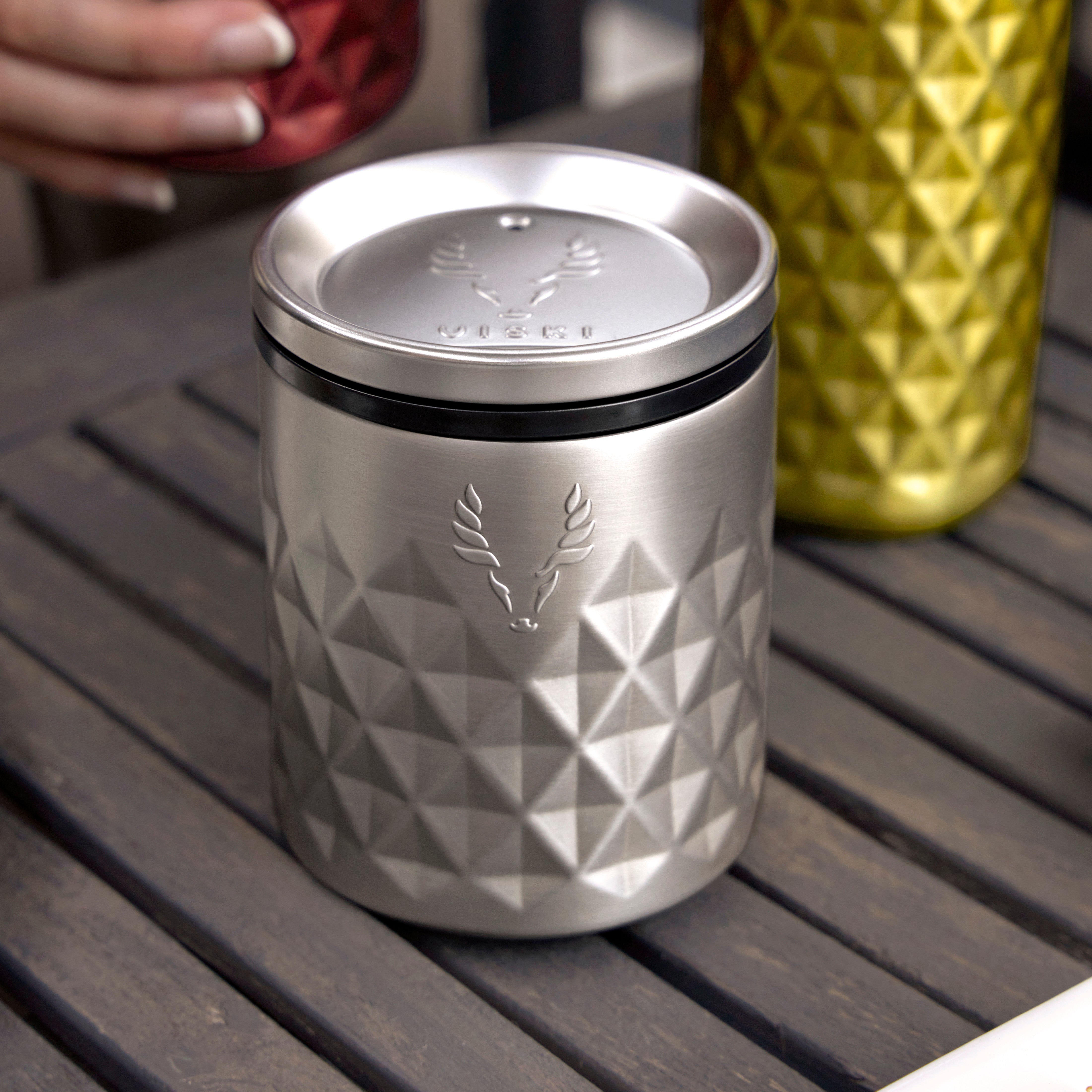 Premium Stainless Steel Tumbler with Platinum Finish - Insulated Double Wall Vacuum Mug for Hot & Cold Drinks - Perfect for Office, Travel, Gym, and Outdoor Adventures