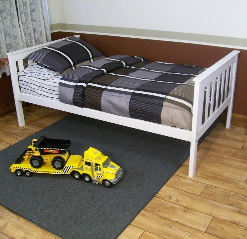 A&L Furniture Solid Wood Mission Bed Frame - Queen Size, Rustic Farmhouse Style Bedroom Furniture for Home Decor | Perfect for Master Bedroom, Guest Room & Airbnb