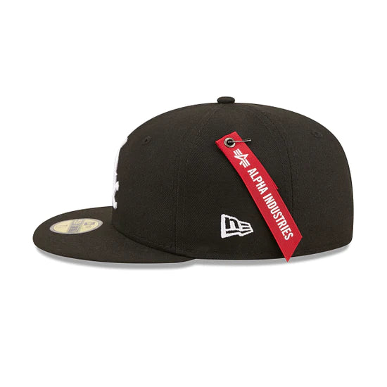 Chicago White Sox Alpha Industry Black 59FIFTY Fitted Hat for Men - Official MLB Baseball Cap for Games, Streetwear & Sports Fashion