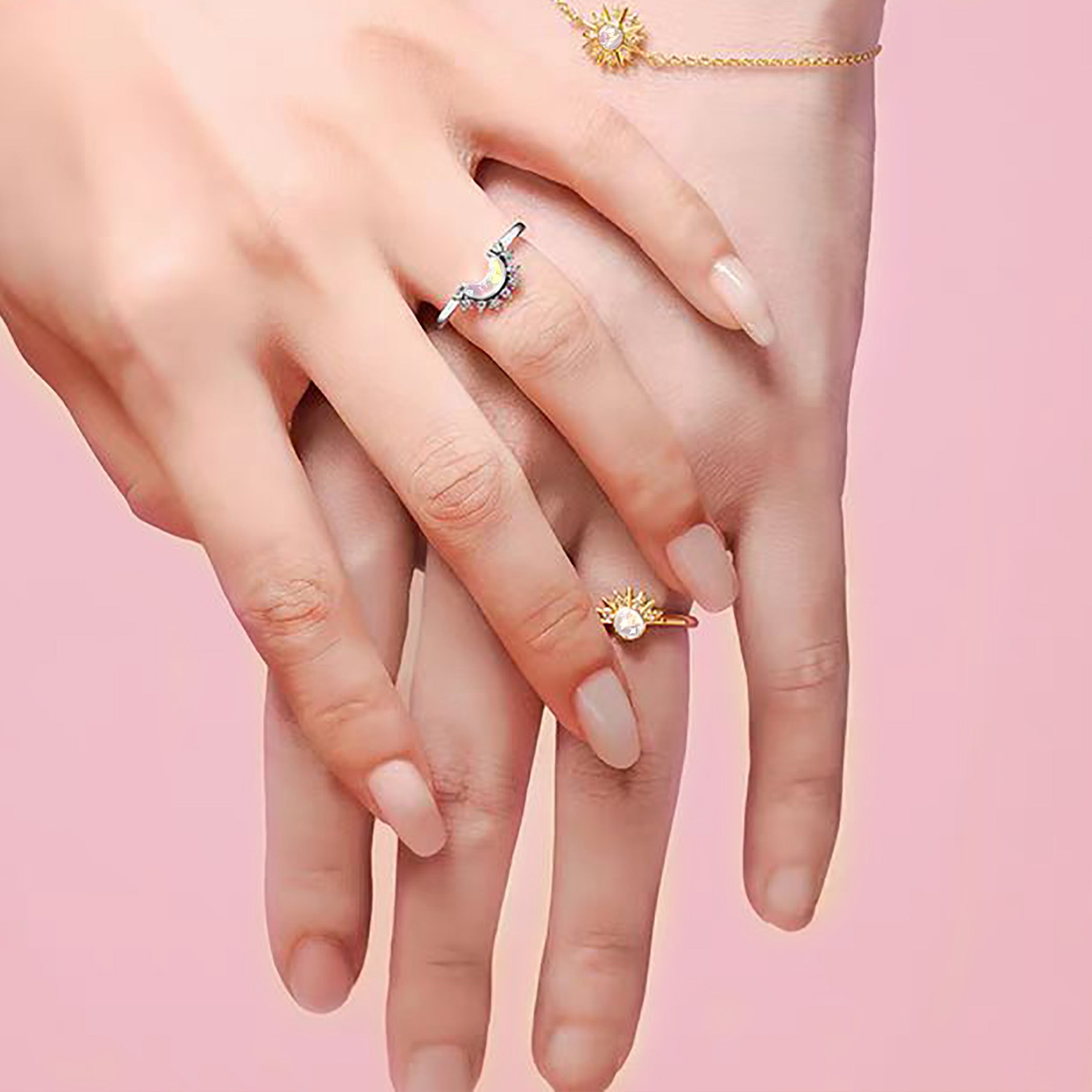 Lunar Radiance Ashes Ring - Elegant Memorial Jewelry for Loved Ones | Perfect for Remembrance Ceremonies, Funerals & Keepsake Gifting