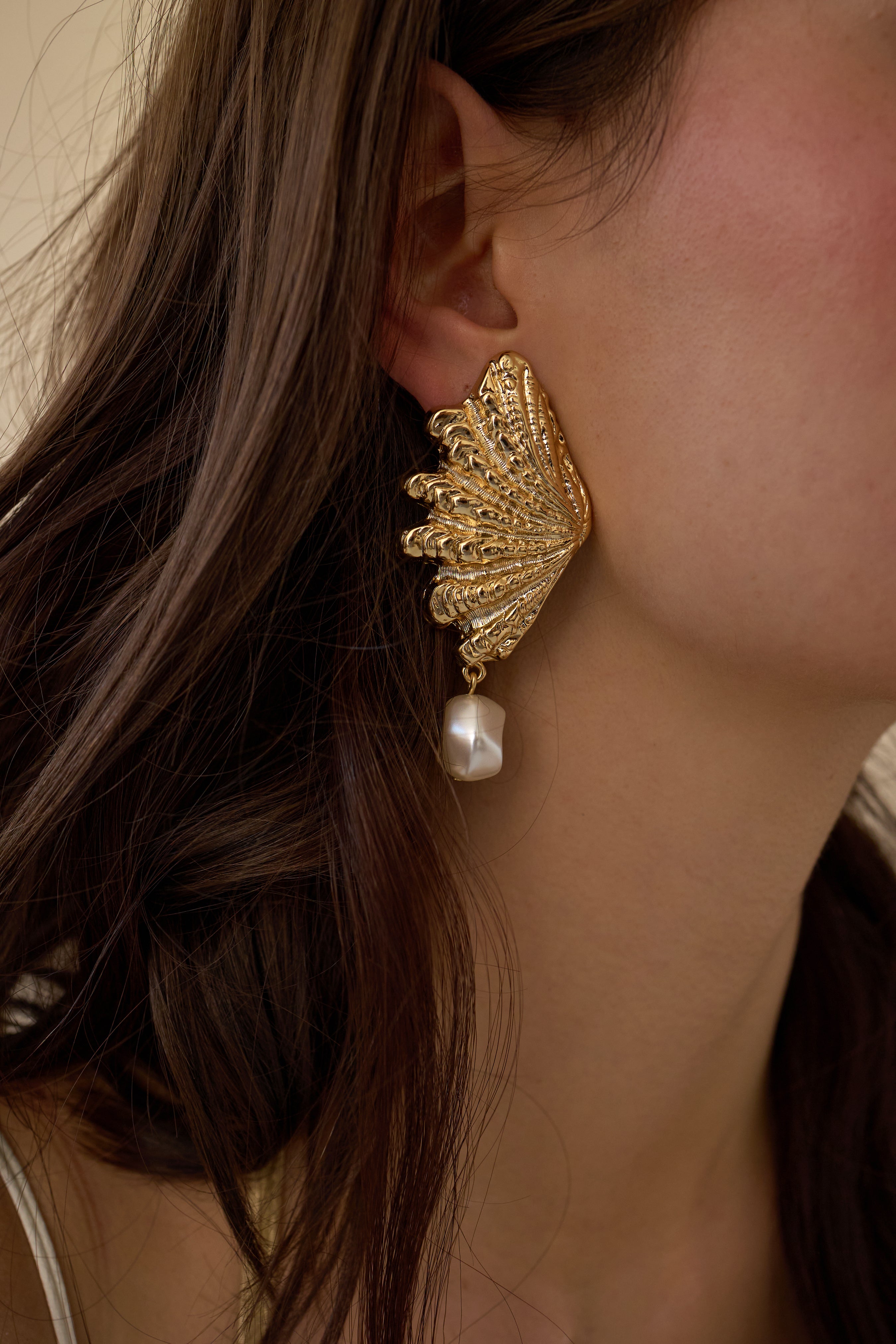 Nadia Pearl Earrings for Women - Elegant Freshwater Pearl Stud Earrings - Hypoallergenic & Shiny - Perfect for Weddings, Parties & Everyday Wear