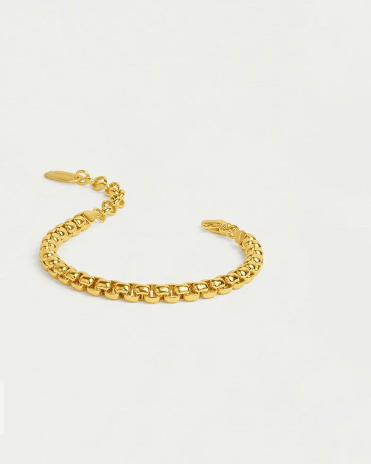 Tokyo Chain Bracelet in Gold - Elegant & Stylish Jewelry for Women | Perfect for Casual Wear, Parties & Gifts