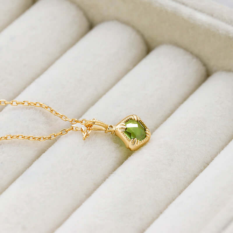 Peridot Birthstone Pendant Necklace for Leo - August Birthstone Jewelry Gift for Women & Girls | Elegant Necklace for Birthday, Anniversary & Special Occasions | TB2178