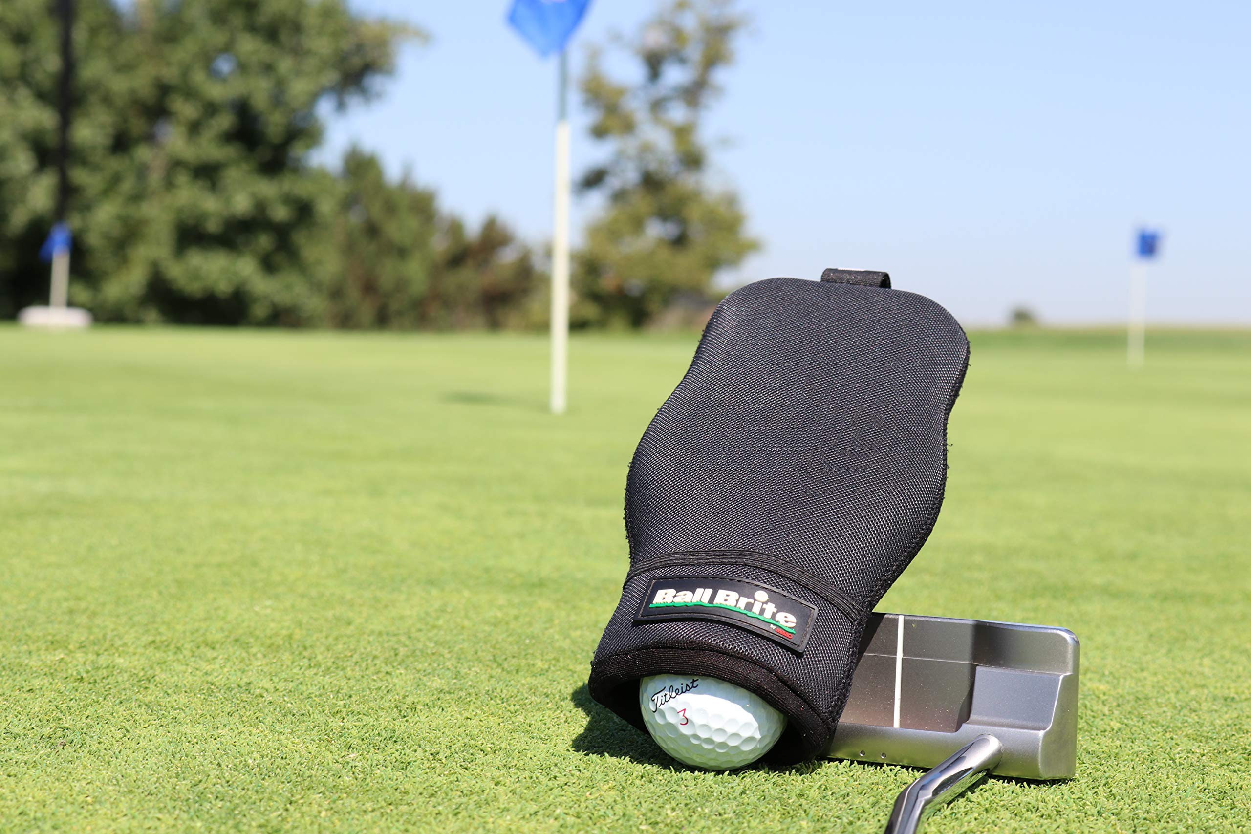 BallBrite - Portable Golf Ball Cleaner | Best Golf Accessories Gift for Men & Women | Perfect for On-Course Cleaning & Practice Sessions