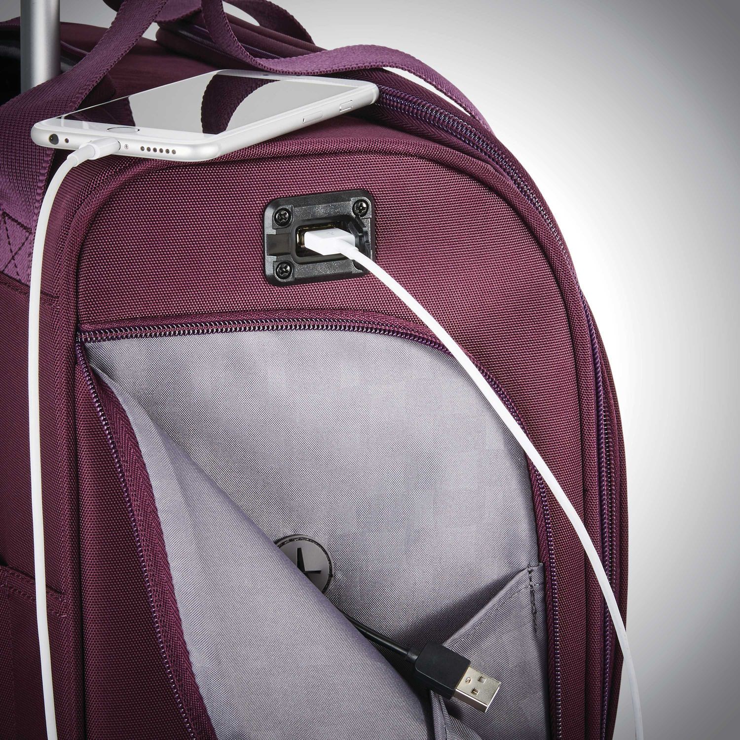 Samsonite Underseater Spinner Luggage with USB Charging Port - Perfect for Air Travel & Business Trips