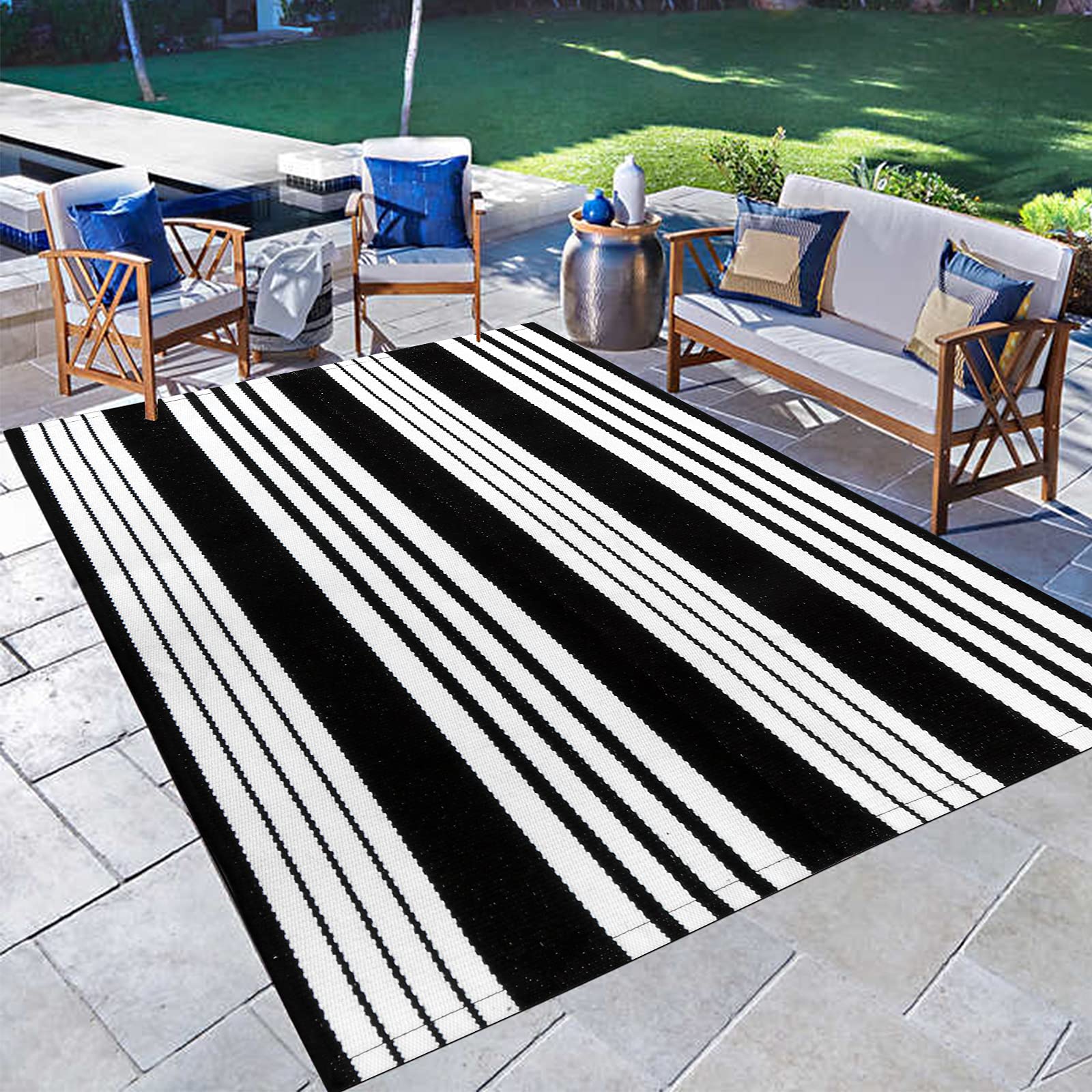 4'x6' Washable Black and White Outdoor Rug - Cotton Woven Patio, Front Porch & Entryway Mat - Perfect for Living Room, Bedroom & Kitchen - Durable & Stylish for Indoor/Outdoor Use