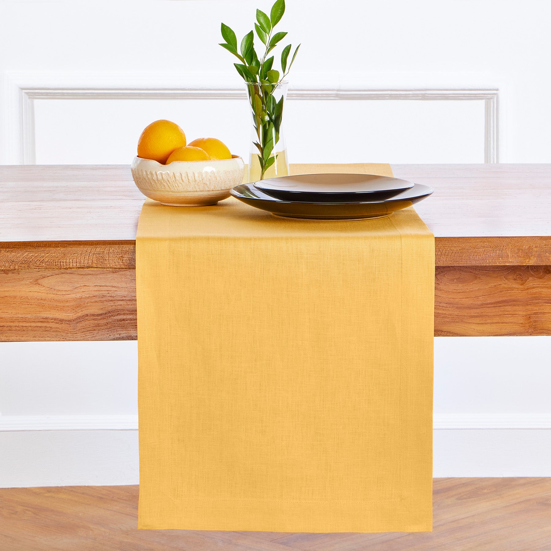 Elegant Fete Table Runner for Weddings, Parties & Events - Premium Decorative Dining Table Cover for Home & Restaurant Decor